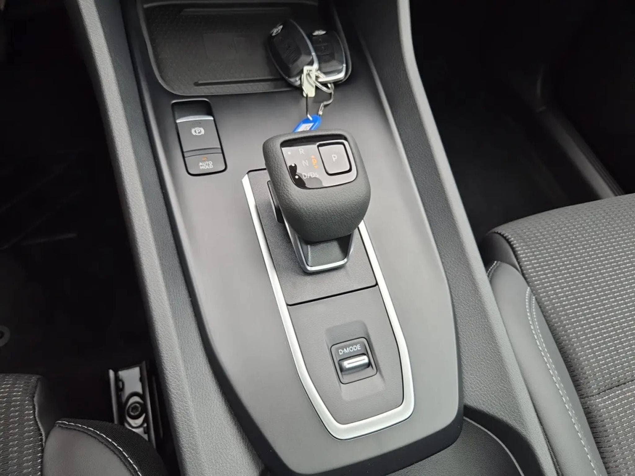 Nissan Qashqai 1.3 mHEV 158 Auto N-Connecta (2026) - Photo 10