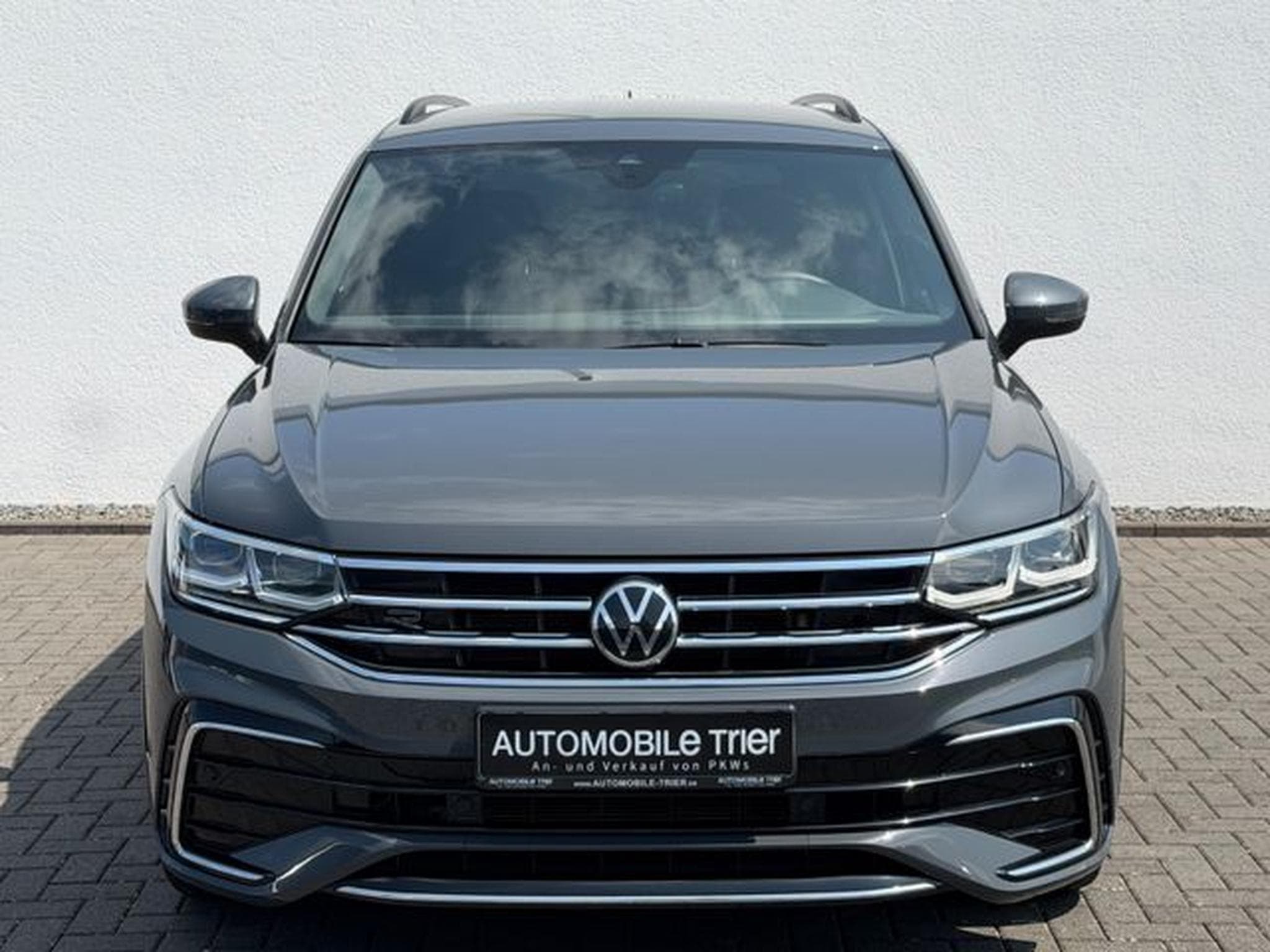 VW Tiguan Tiguan R-Line 2.0 TDI DSG 4M /IQ LIGHT/20''/AHK/ (2021) - Photo 2