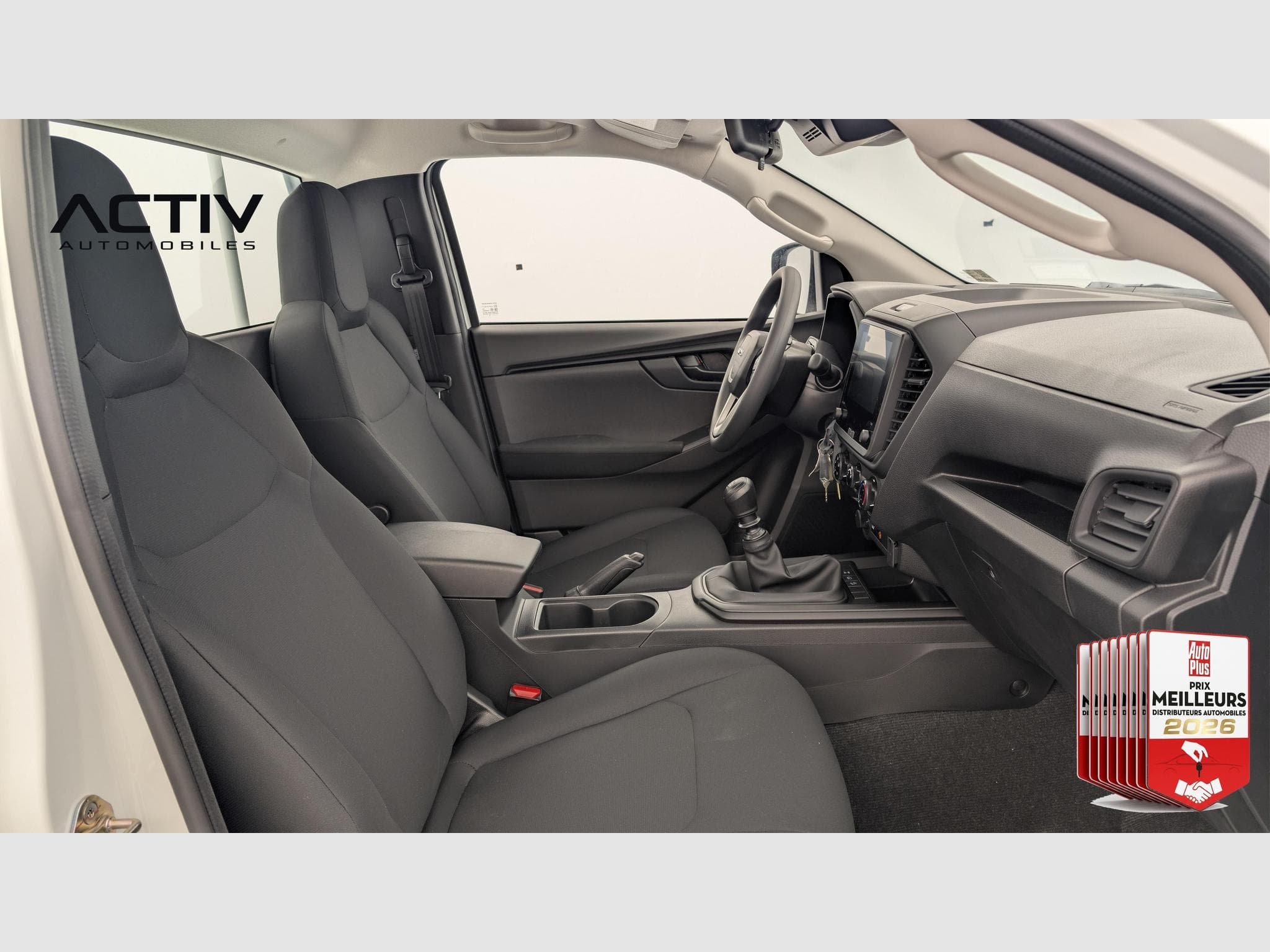 Isuzu D-MAX 2.2L SINGLE CABINE M/T B-STRONG (2026) - Photo 9
