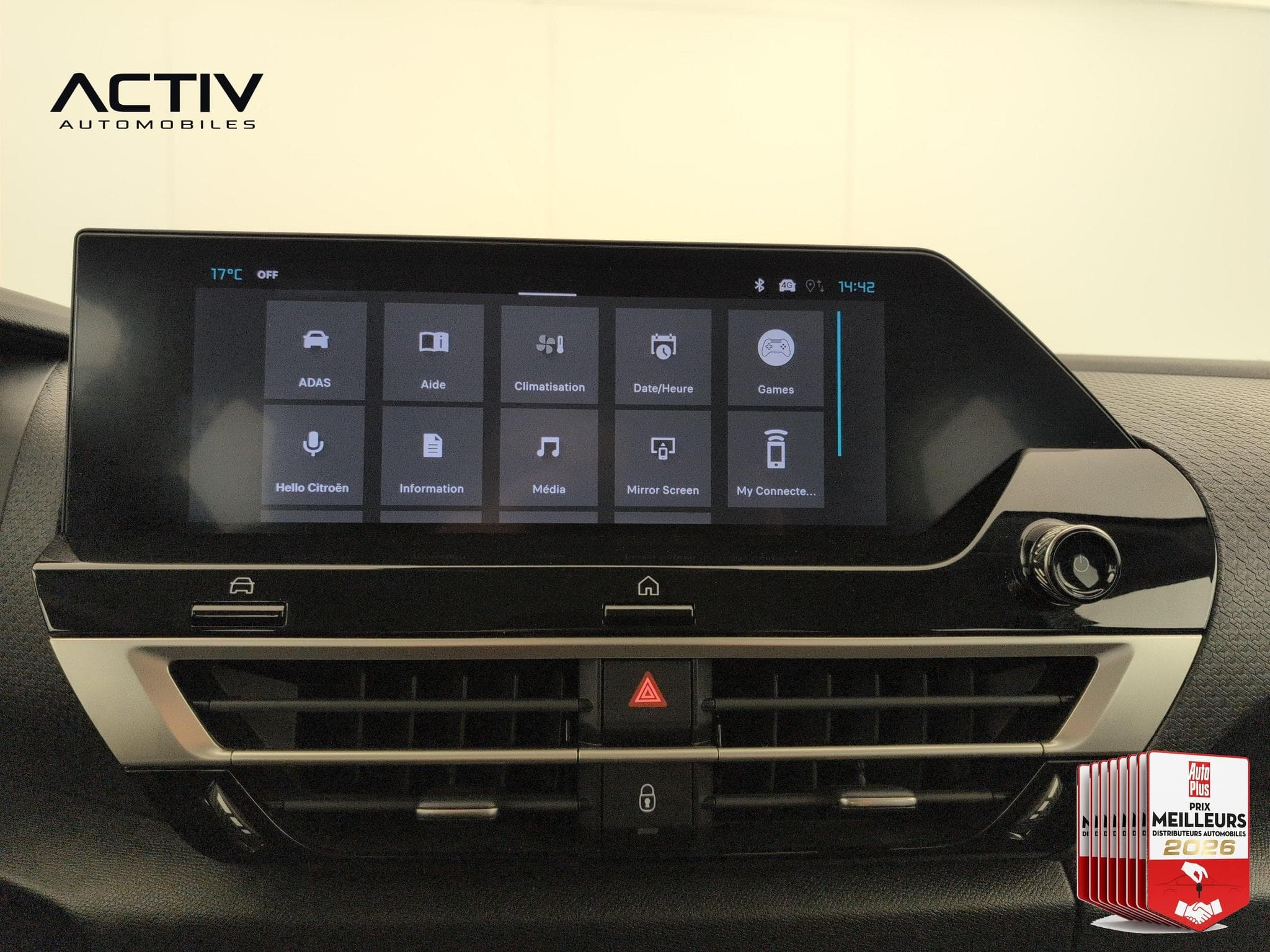 Citroën C4 Hybride 145 ch e-DCS6 Plus (2025) - Photo 19