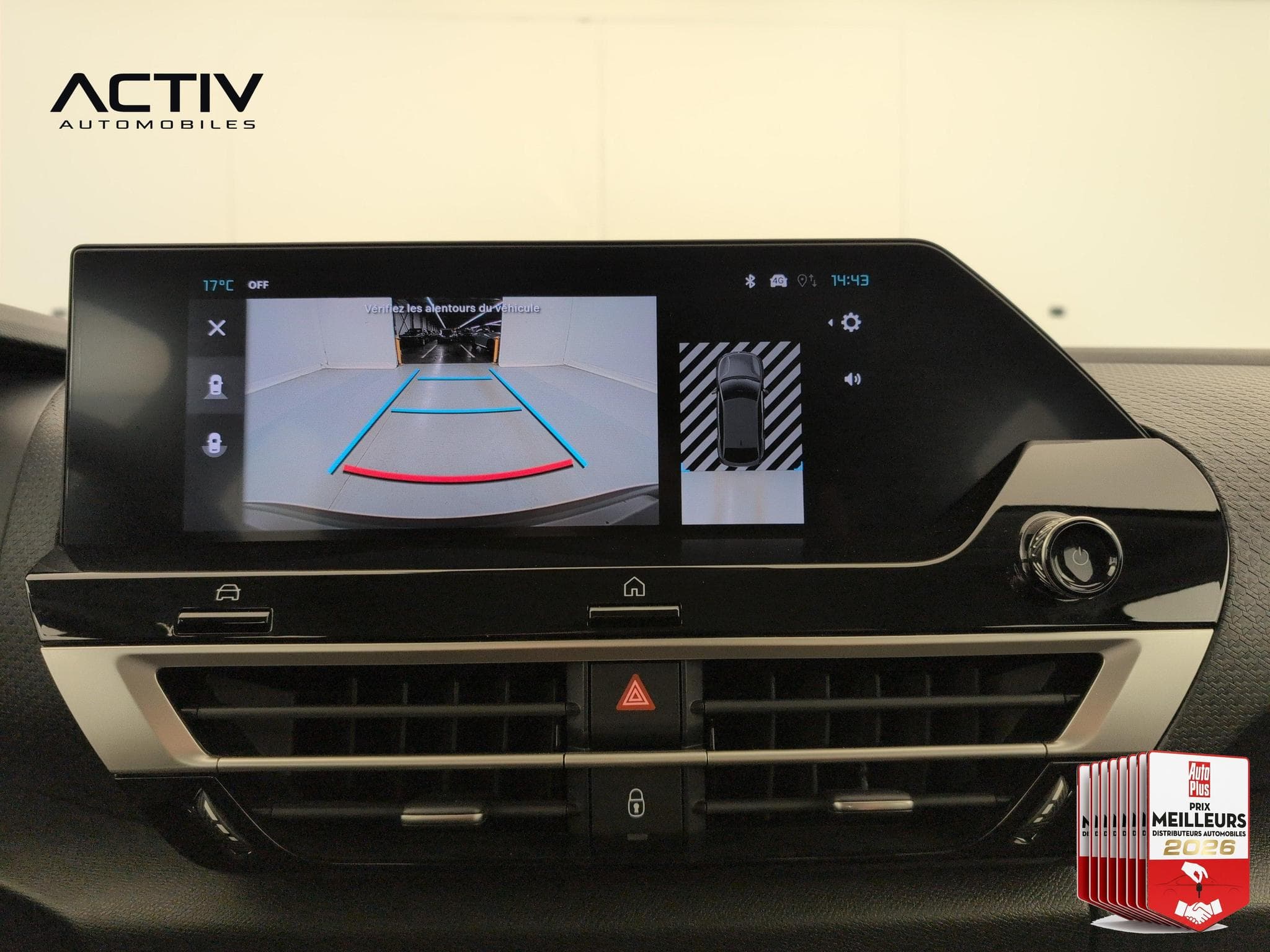 Citroën C4 Hybride 145 ch e-DCS6 Plus (2025) - Photo 22