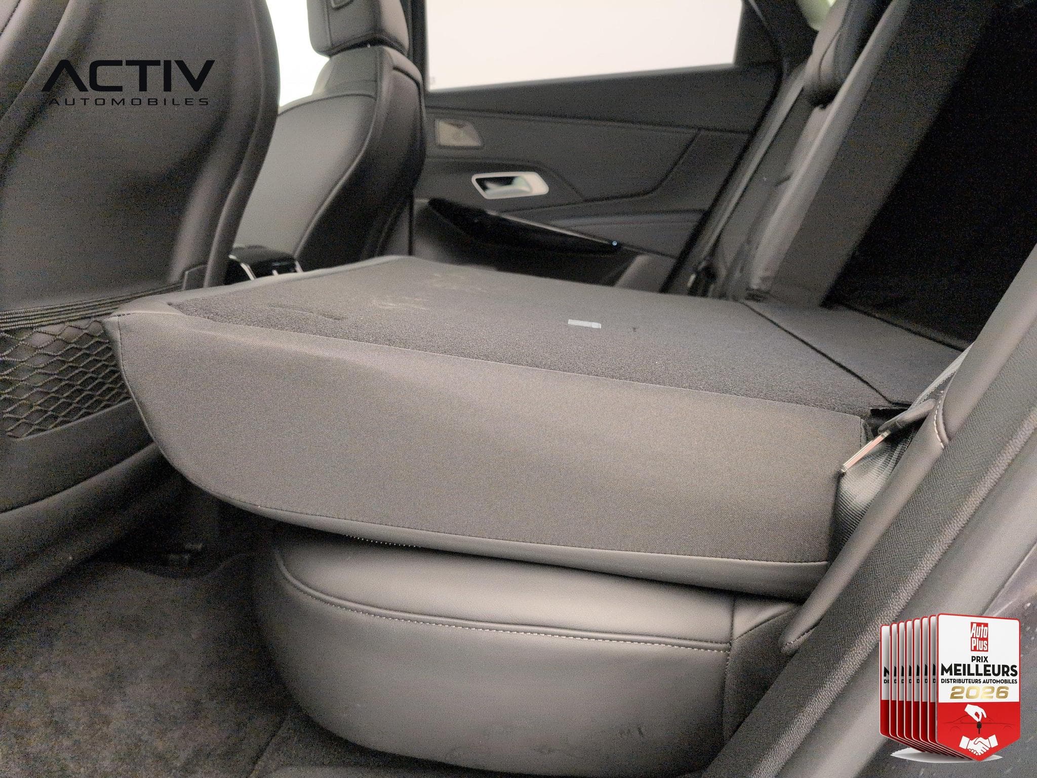 DS Automobiles DS7 BlueHDi 130 EAT8 Etoile (2025) - Photo 15