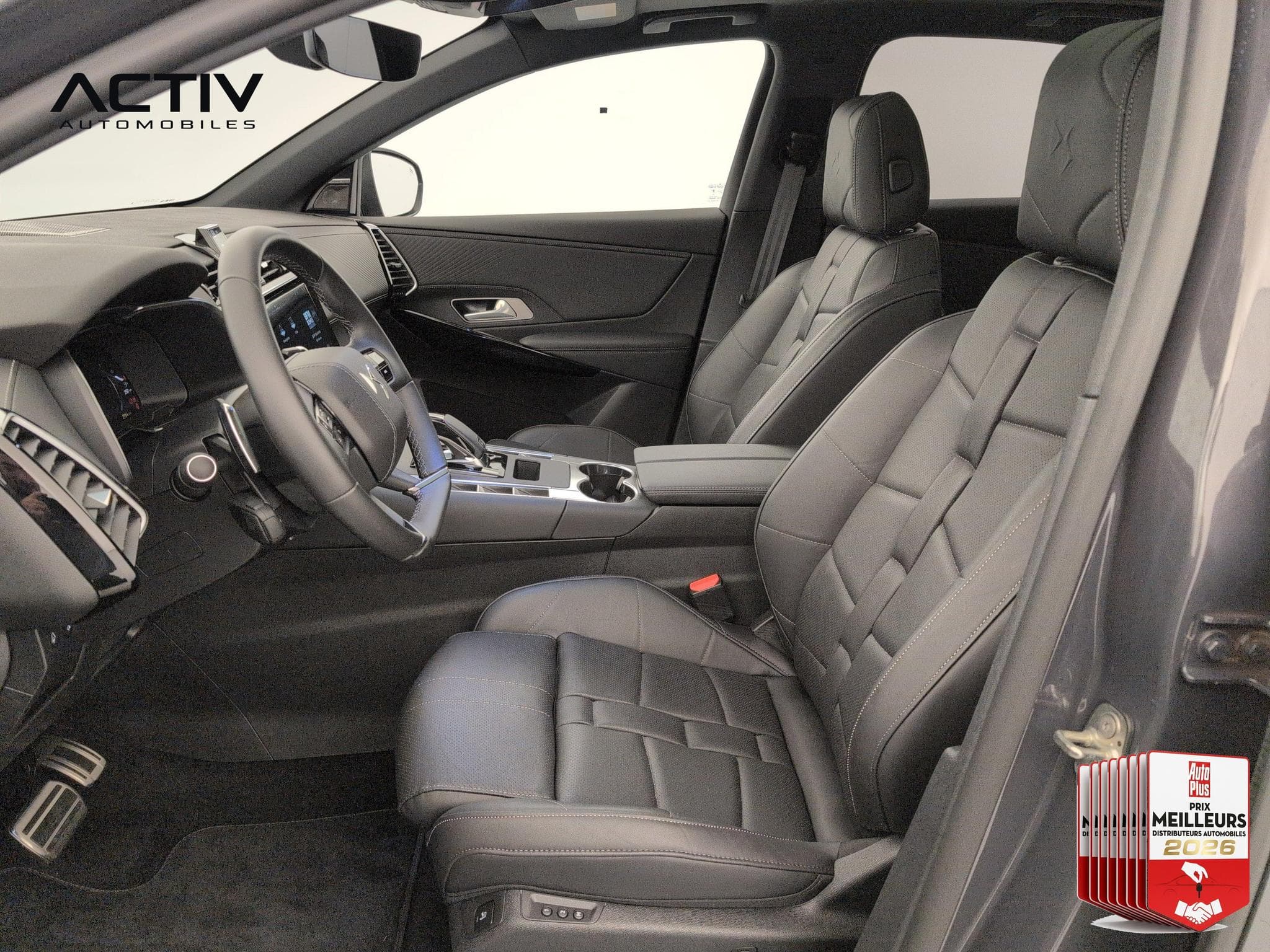 DS Automobiles DS7 BlueHDi 130 EAT8 Etoile (2025) - Photo 23