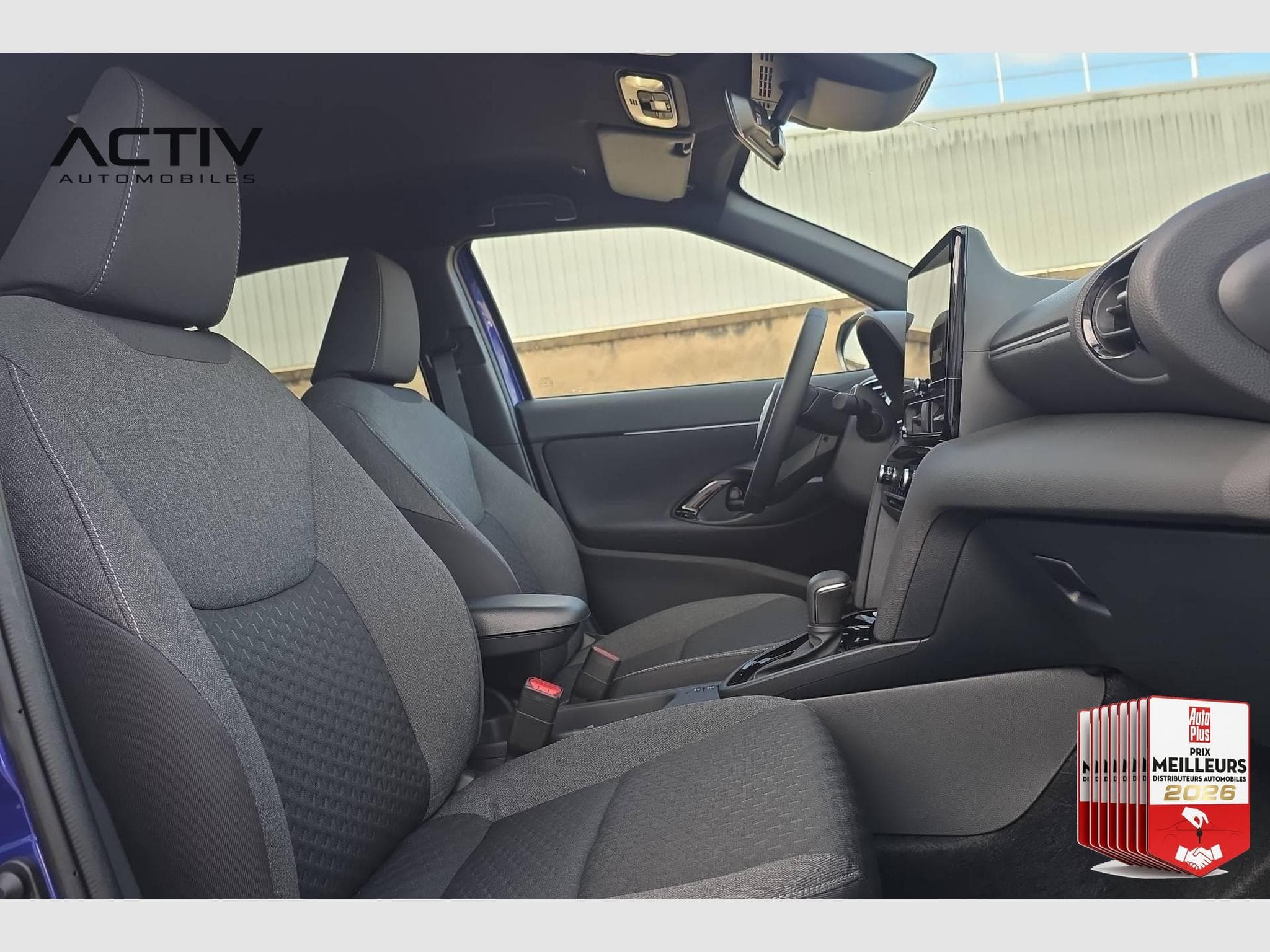 Toyota Yaris Cross 130h 2WD Design (2026) - Photo 9