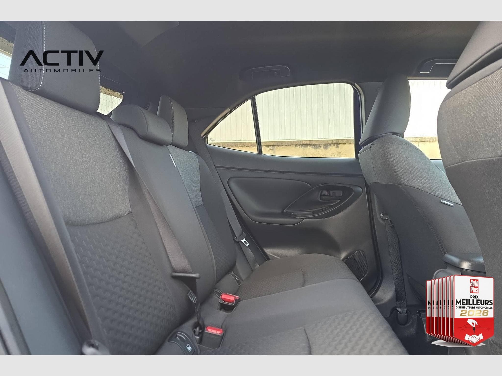 Toyota Yaris Cross 130h 2WD Design (2026) - Photo 10
