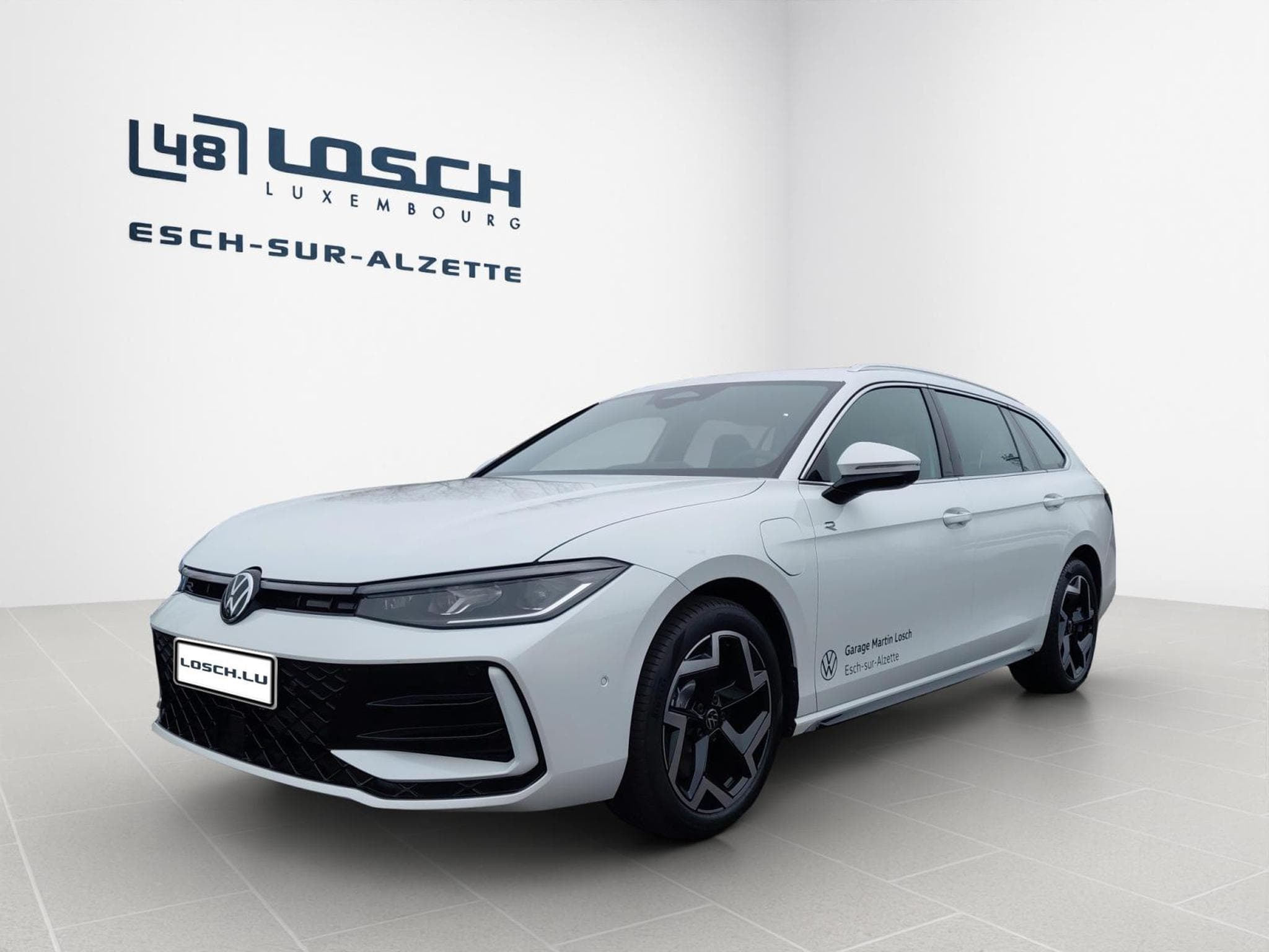 VW Passat R-Line (2026) - Photo 3