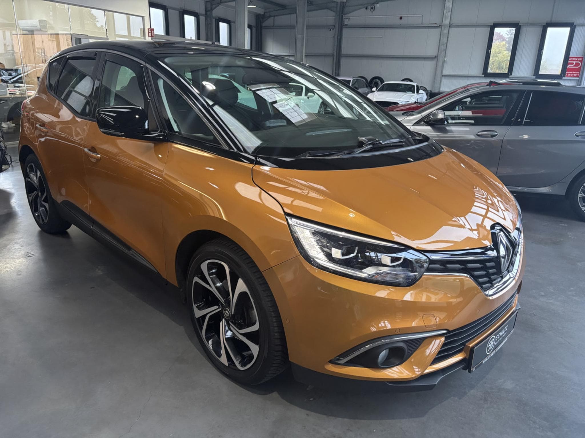Renault Scenic 1.7 dCi INTENS (2019) - Foto 1