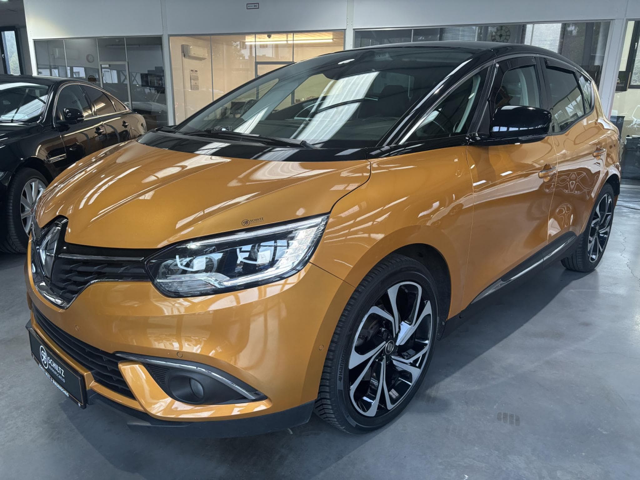 Renault Scenic 1.7 dCi INTENS (2019) - Foto 6