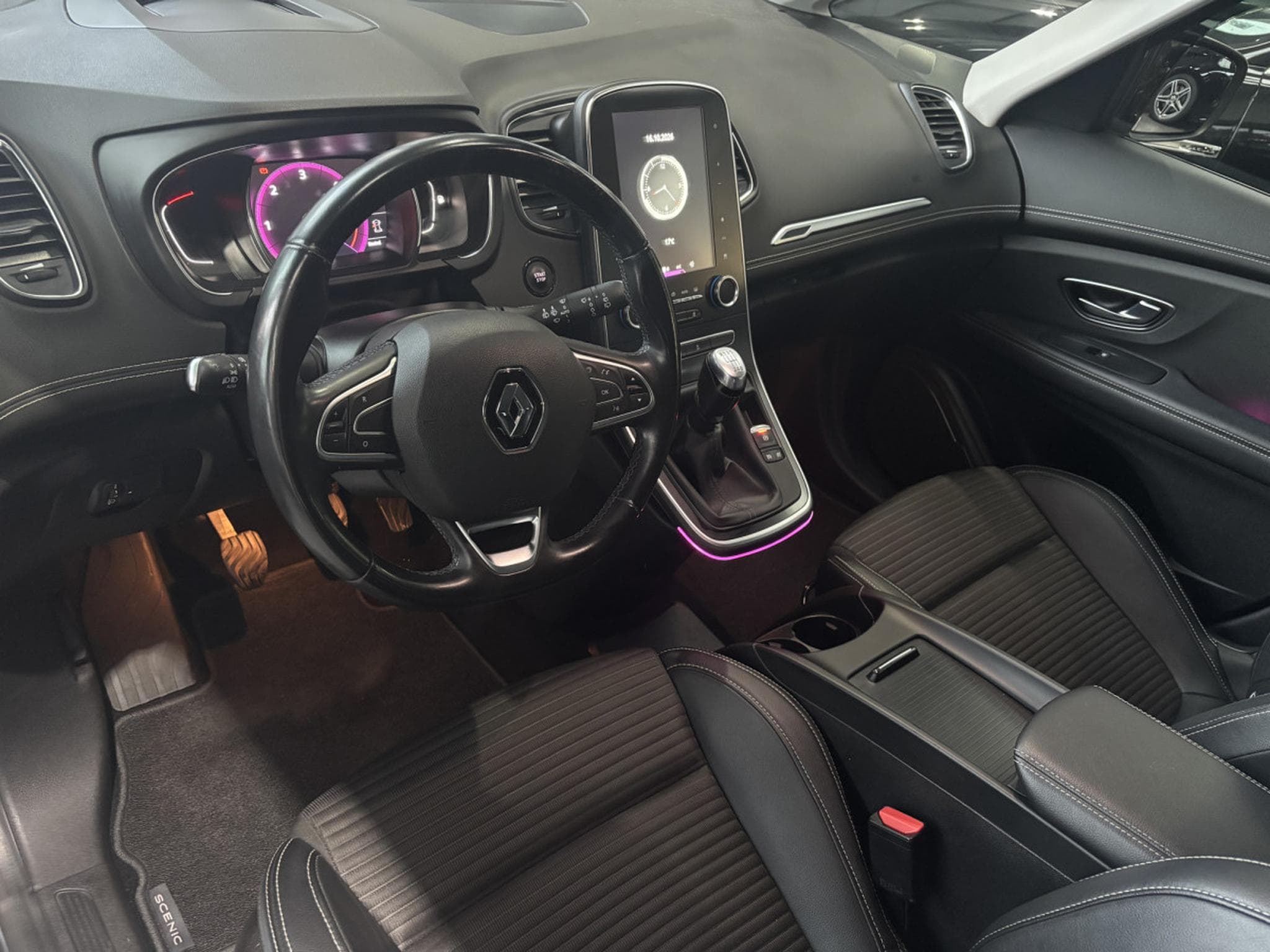Renault Scenic 1.7 dCi INTENS (2019) - Foto 10