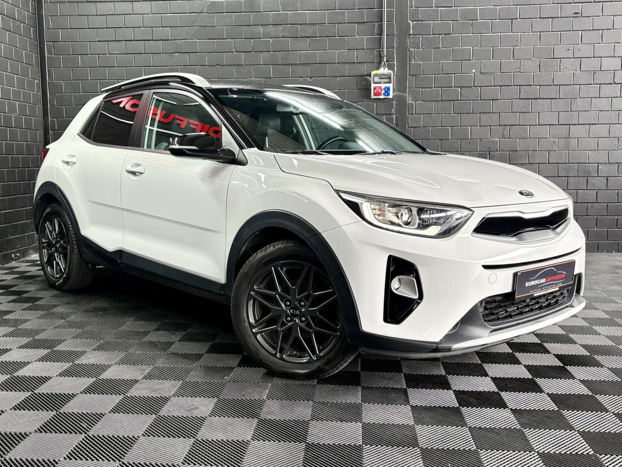 Kia Stonic 1.0 T-GDI Spirit 120 CV  *CAM* (2020) - Foto 3