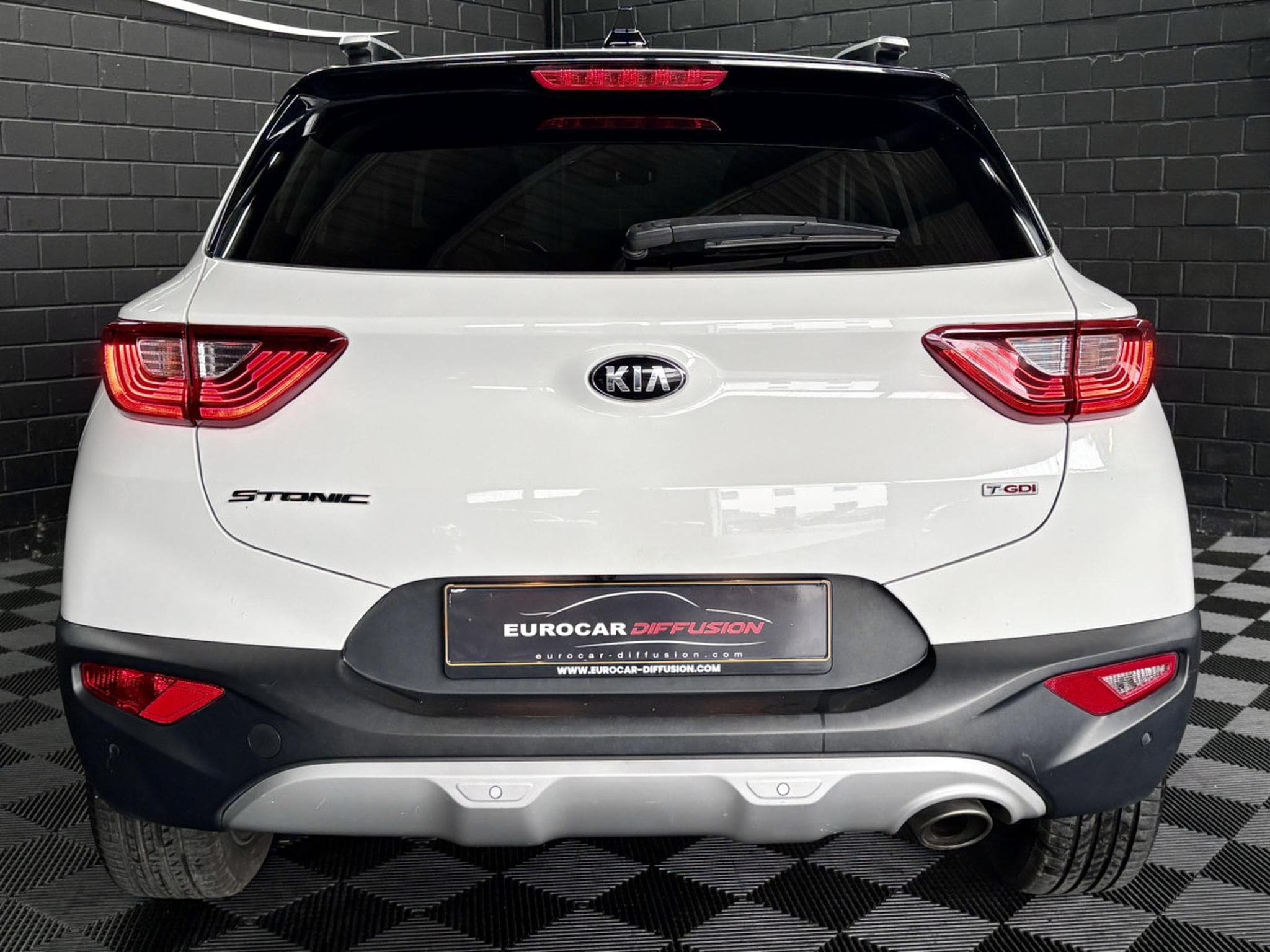 Kia Stonic 1.0 T-GDI Spirit 120 CV  *CAM* (2020) - Foto 5