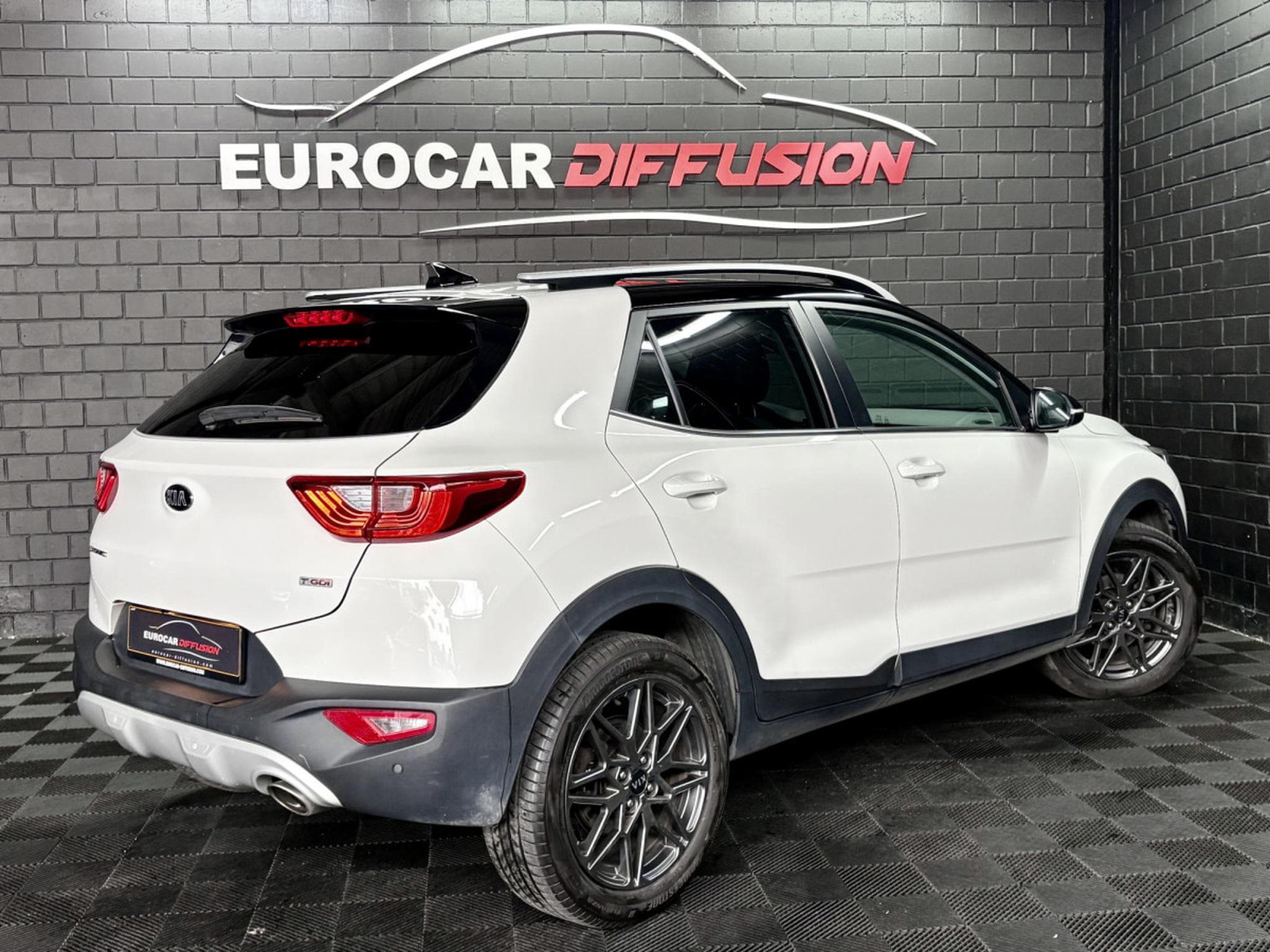 Kia Stonic 1.0 T-GDI Spirit 120 CV  *CAM* (2020) - Foto 6