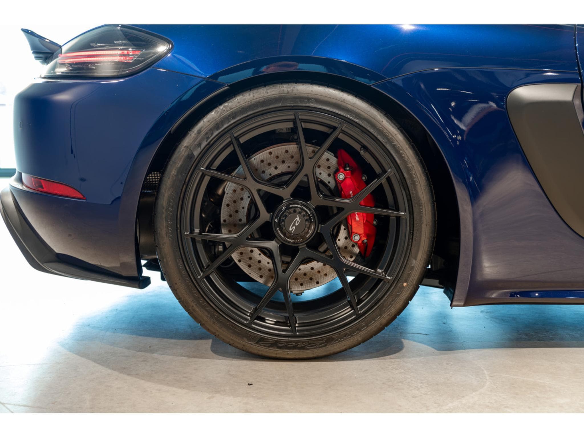 Porsche Boxster 718 Spyder RS (2026) - Photo 9