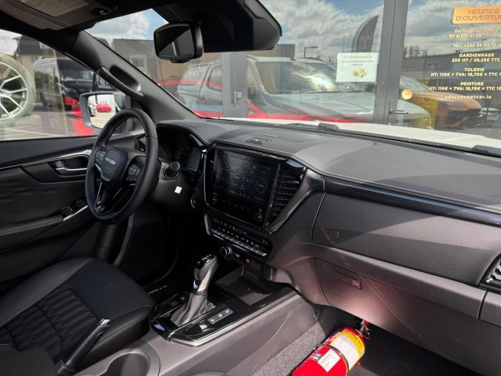 Isuzu D-Max 1.9 163CH Double Cabine (2026) - Foto 17