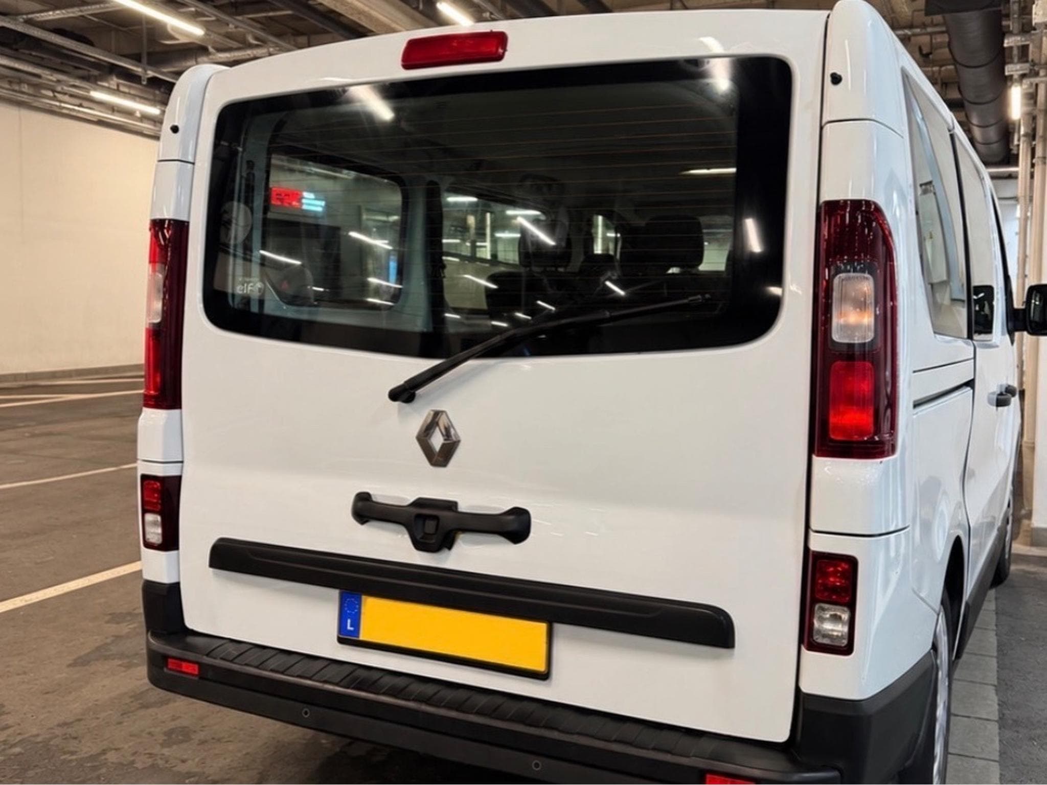 Renault Trafic 1.6 Dci (2016) - Photo 2