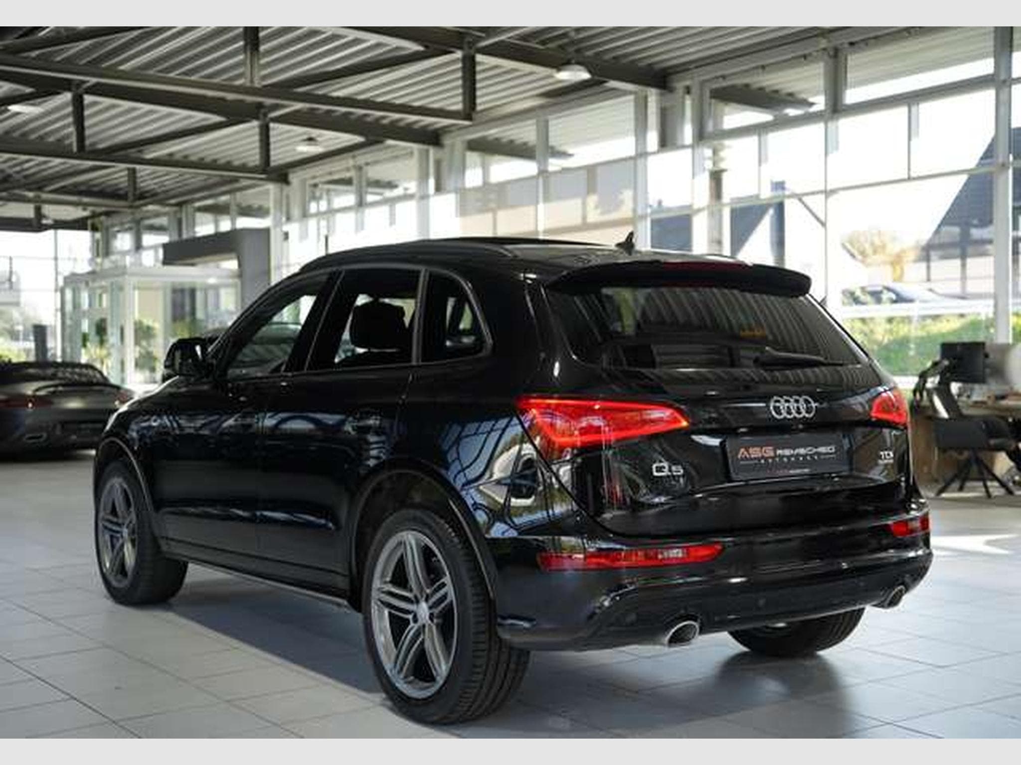 Audi Q5 3.0 TDI q. 2x S Line *Pano *2.H *Kam *B&O * (2016) - Photo 8