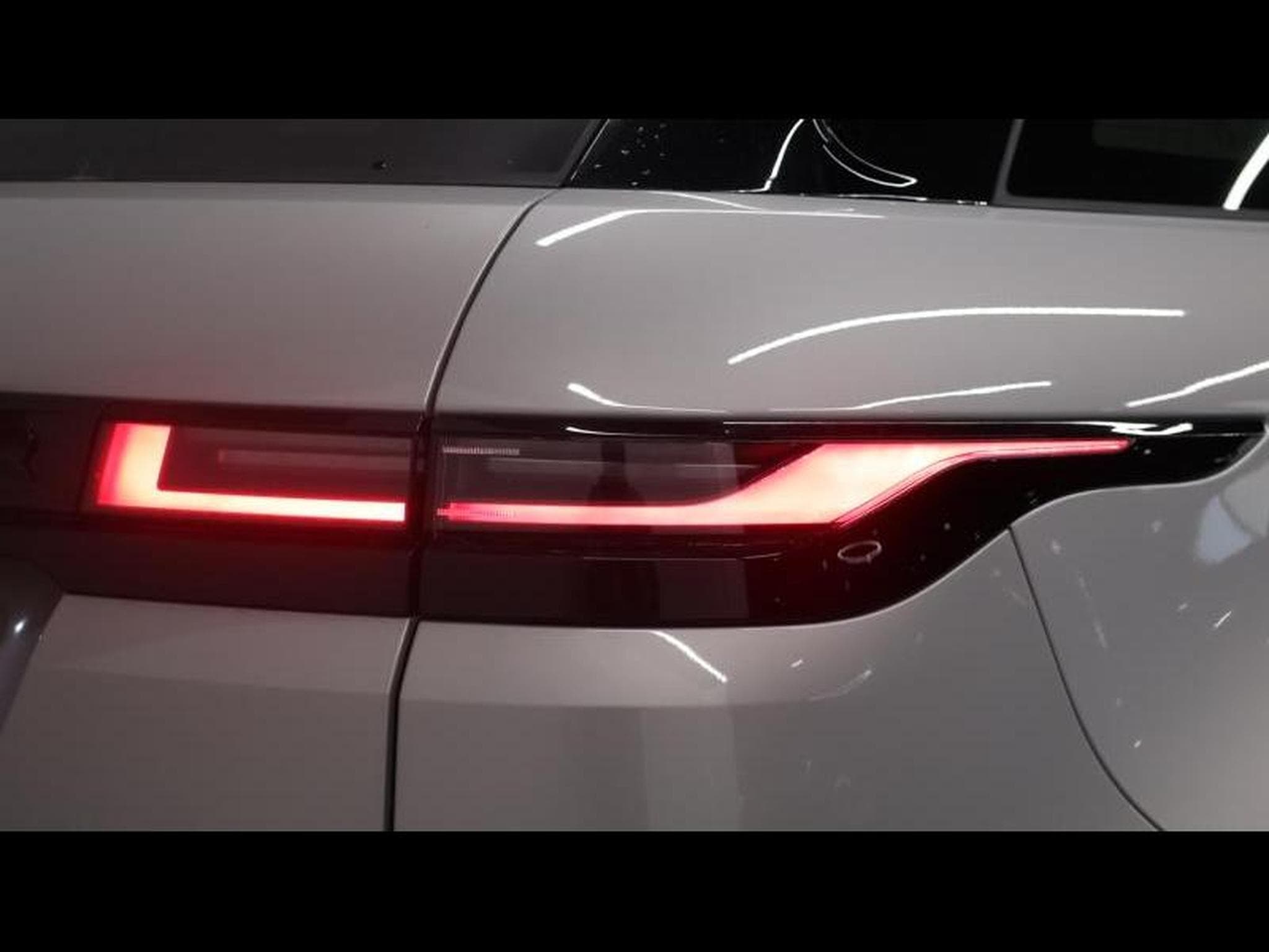 Land-Rover Range Rover Evoque D165 S AWD Auto (2026) - Photo 10