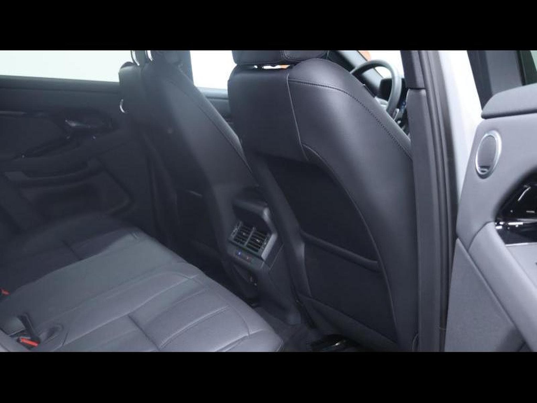 Land-Rover Range Rover Evoque D165 S AWD Auto (2026) - Photo 14