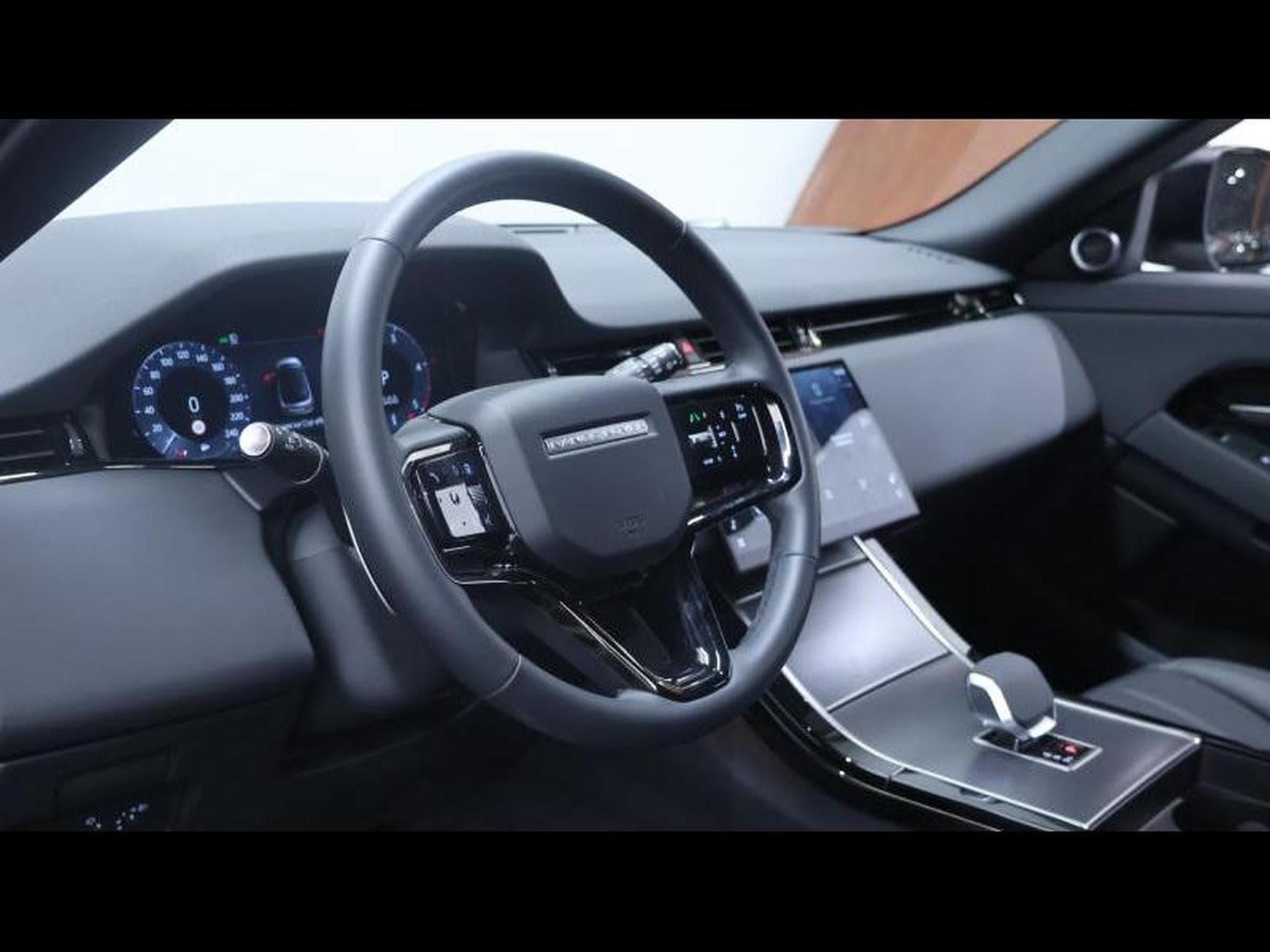 Land-Rover Range Rover Evoque D165 S AWD Auto (2026) - Photo 20