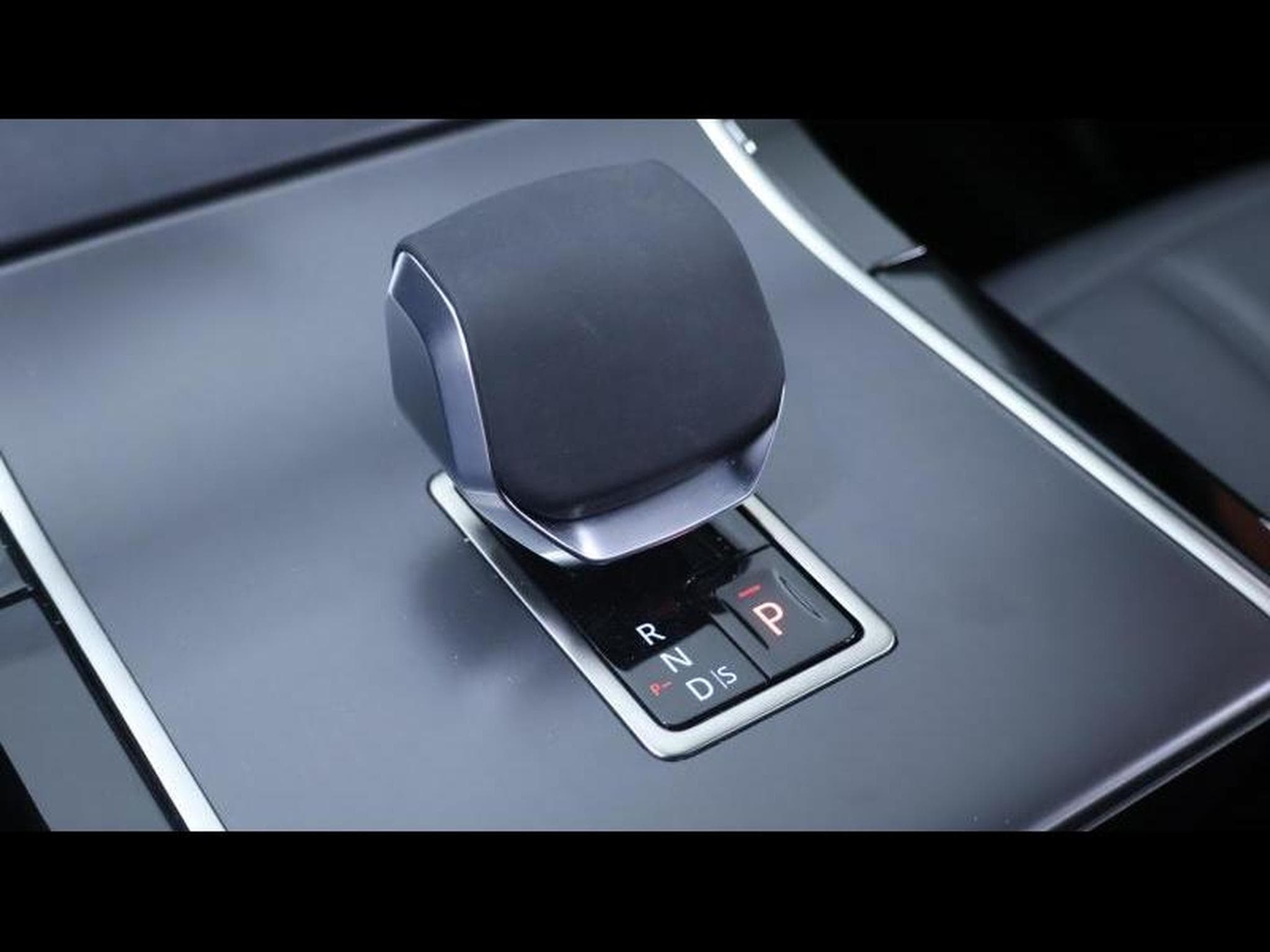 Land-Rover Range Rover Evoque D165 S AWD Auto (2026) - Photo 26