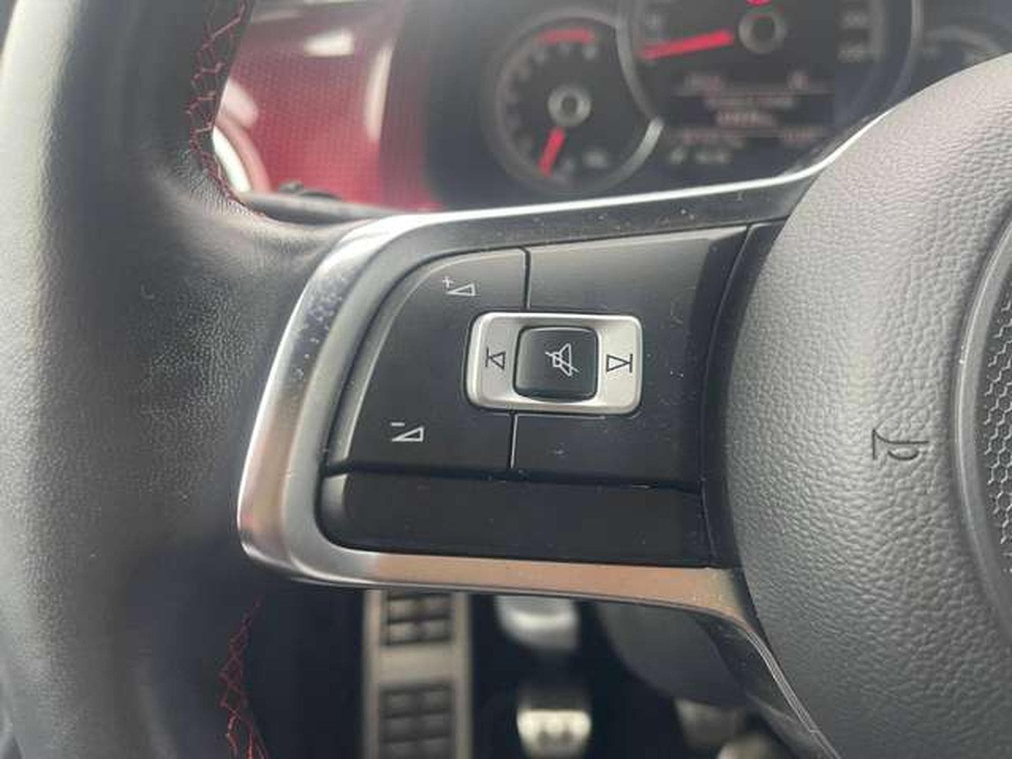VW UP GTI -JUSQU'A 36MOIS DE GARANTIE (2021) - Foto 11