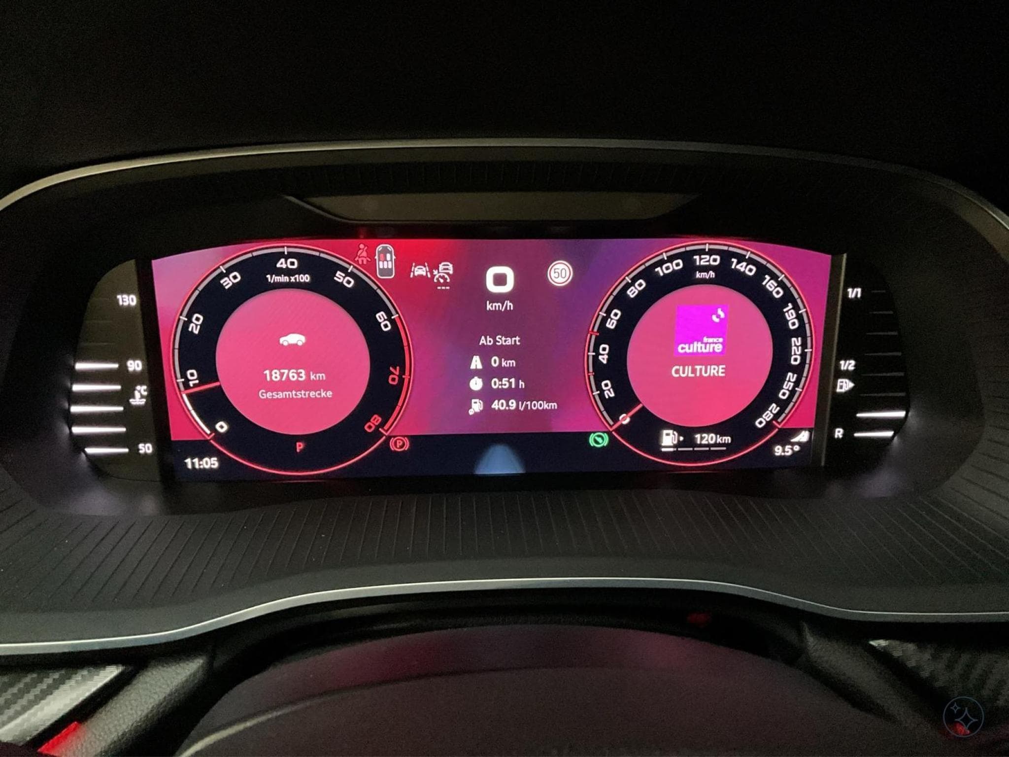 Skoda Octavia RS+DSG+AHK+Canton+LED+NAVI+DAB (2025) - Foto 13