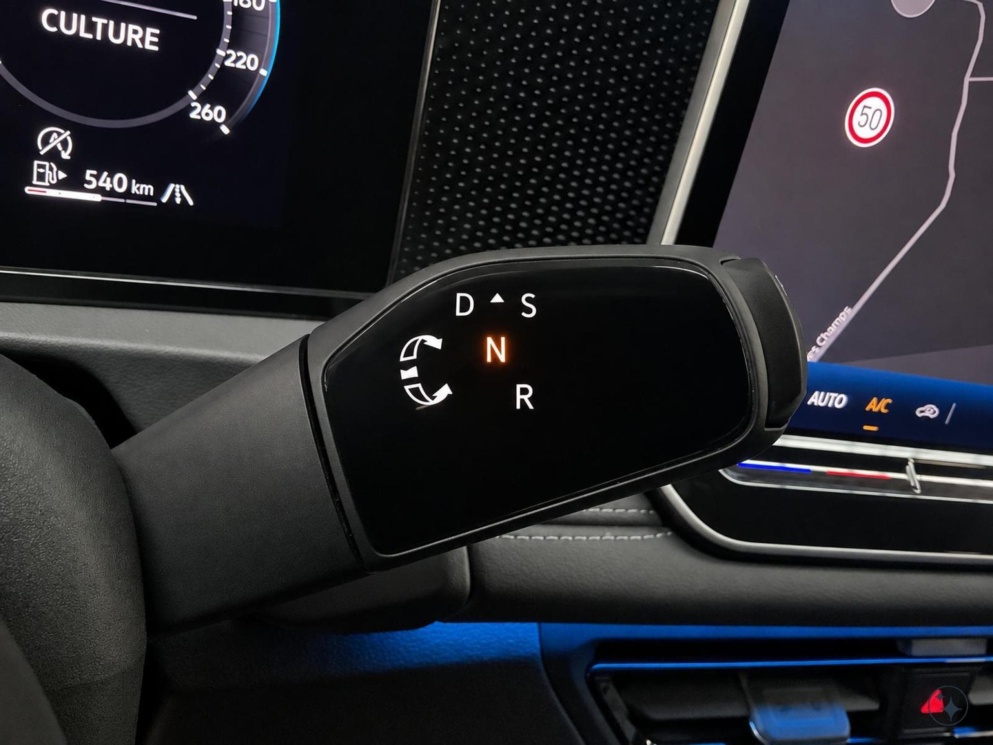 VW Tiguan Life+DSG+P.Info.+P.Ass.+Navi+AHK (2025) - Photo 14