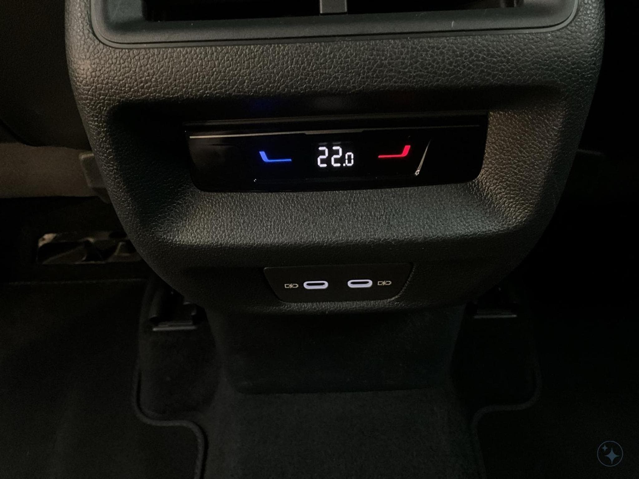VW Tiguan Life+DSG+P.Info.+P.Ass.+Navi+AHK (2025) - Photo 19