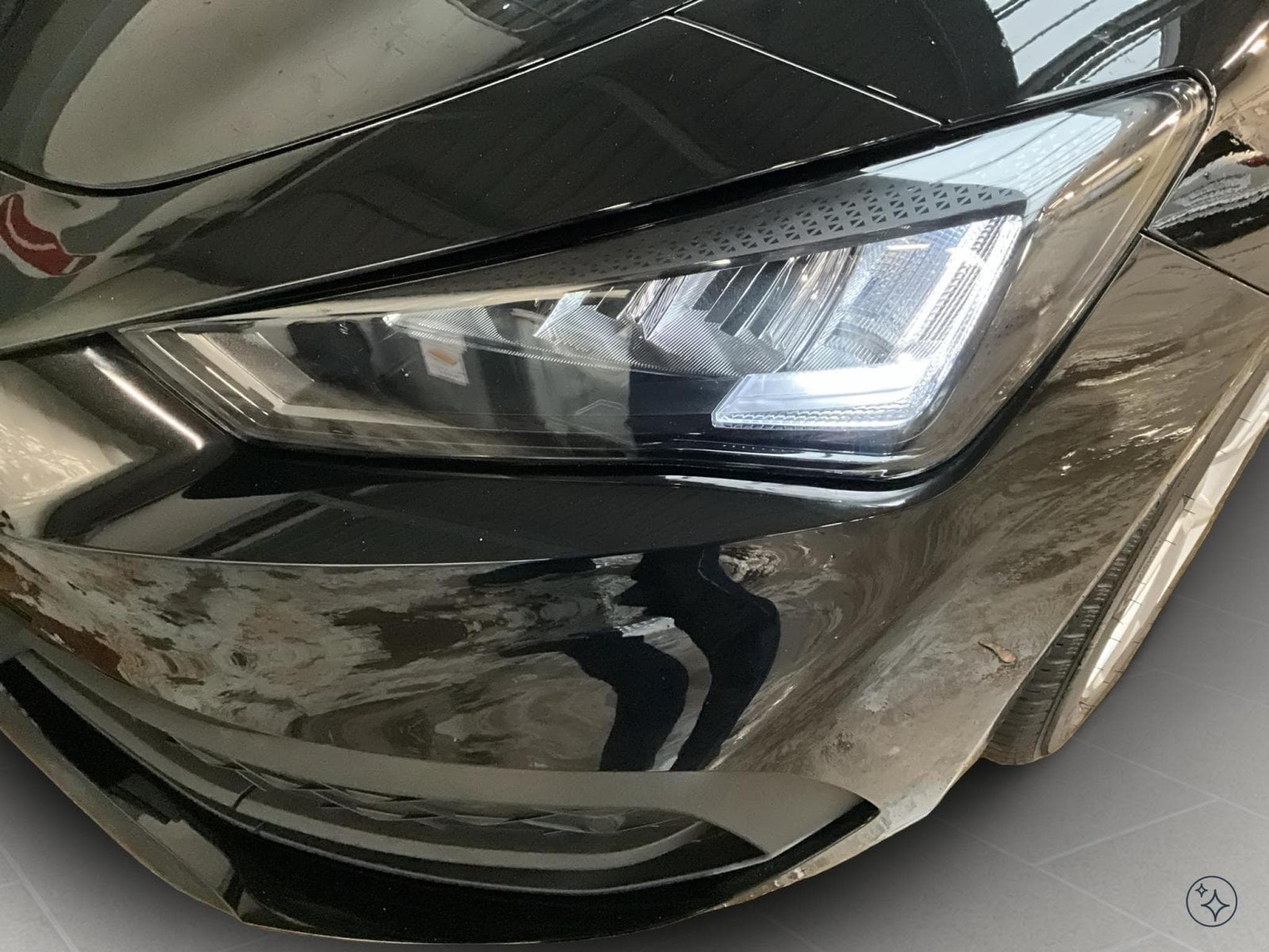 Seat Leon Style+BVM+P.Comfort+RearView+FullLink+P.Convenance (2025) - Photo 17