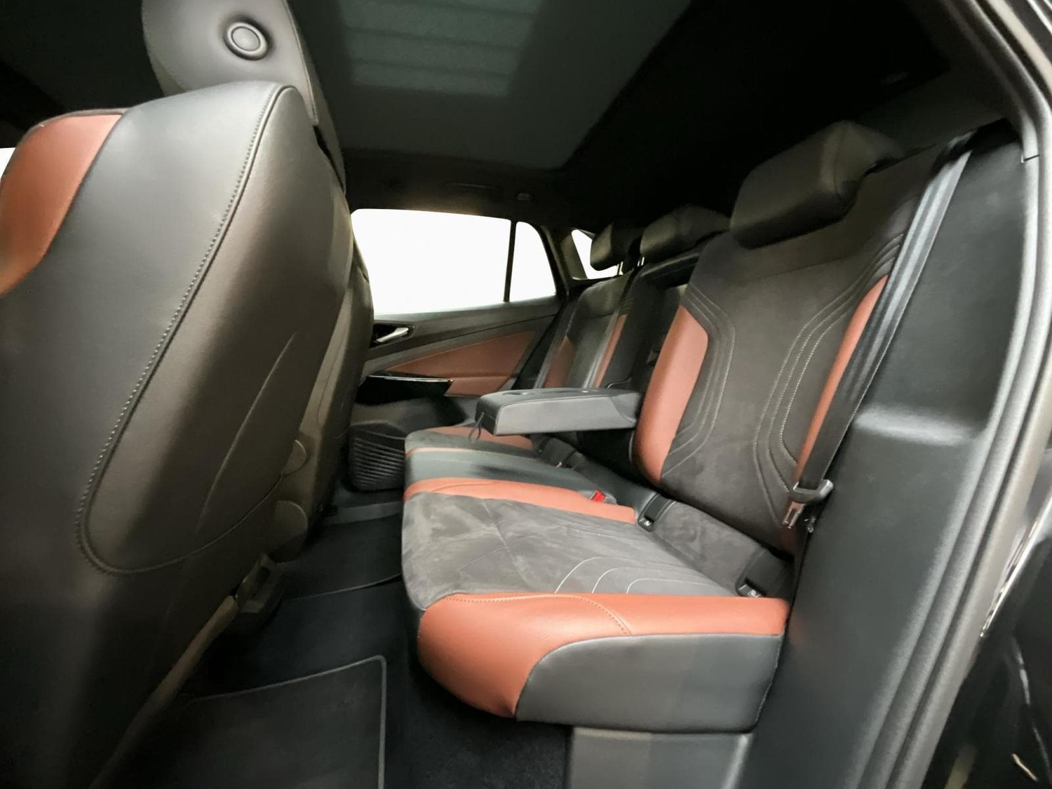 VW ID.4 77kWh+Pro-Perf.+P.Design-Plus+P.Confort-Plus+P.Ass.+AHK (2023) - Foto 19