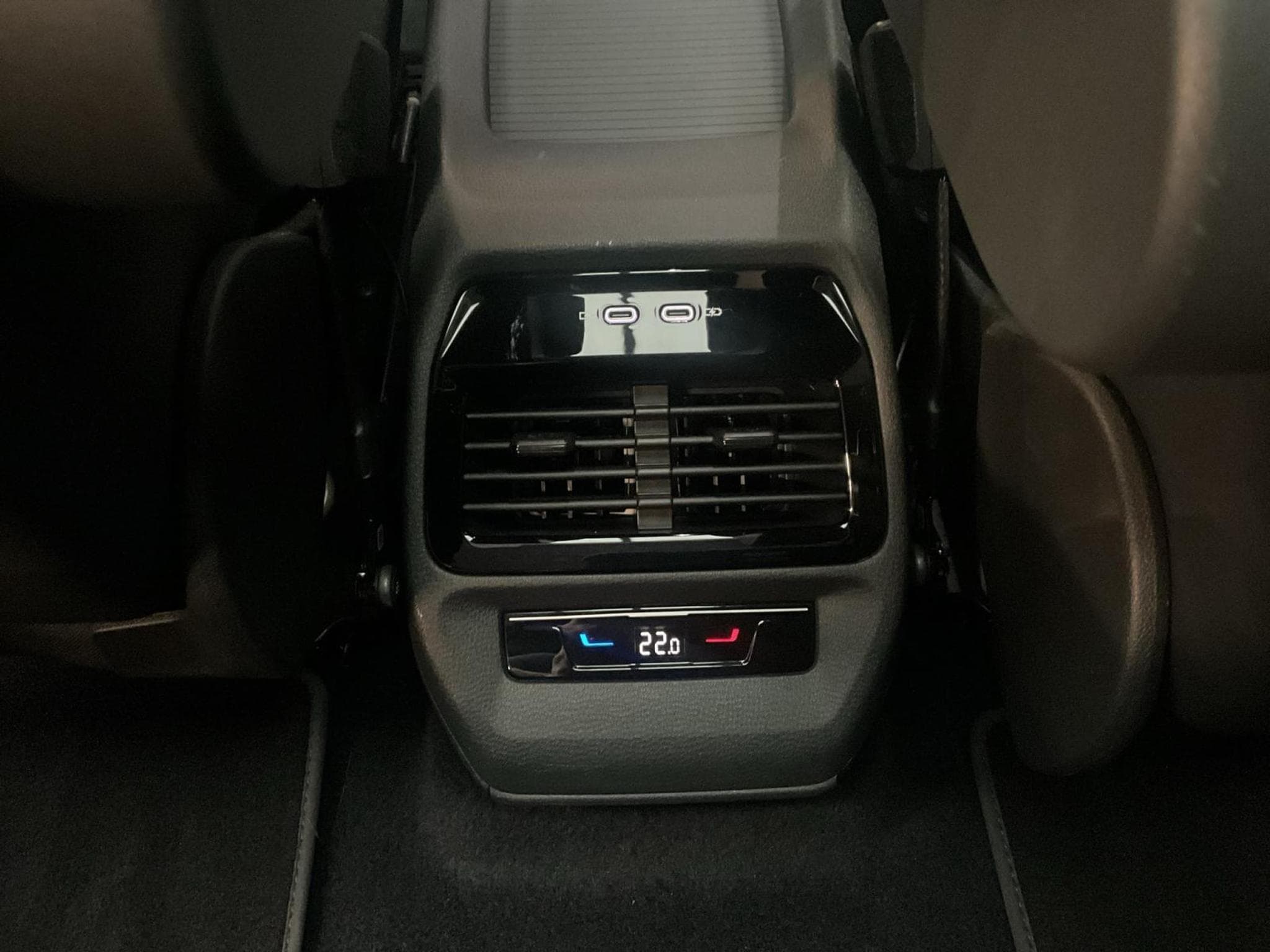VW ID.4 77kWh+Pro-Perf.+P.Design-Plus+P.Confort-Plus+P.Ass.+AHK (2023) - Foto 20