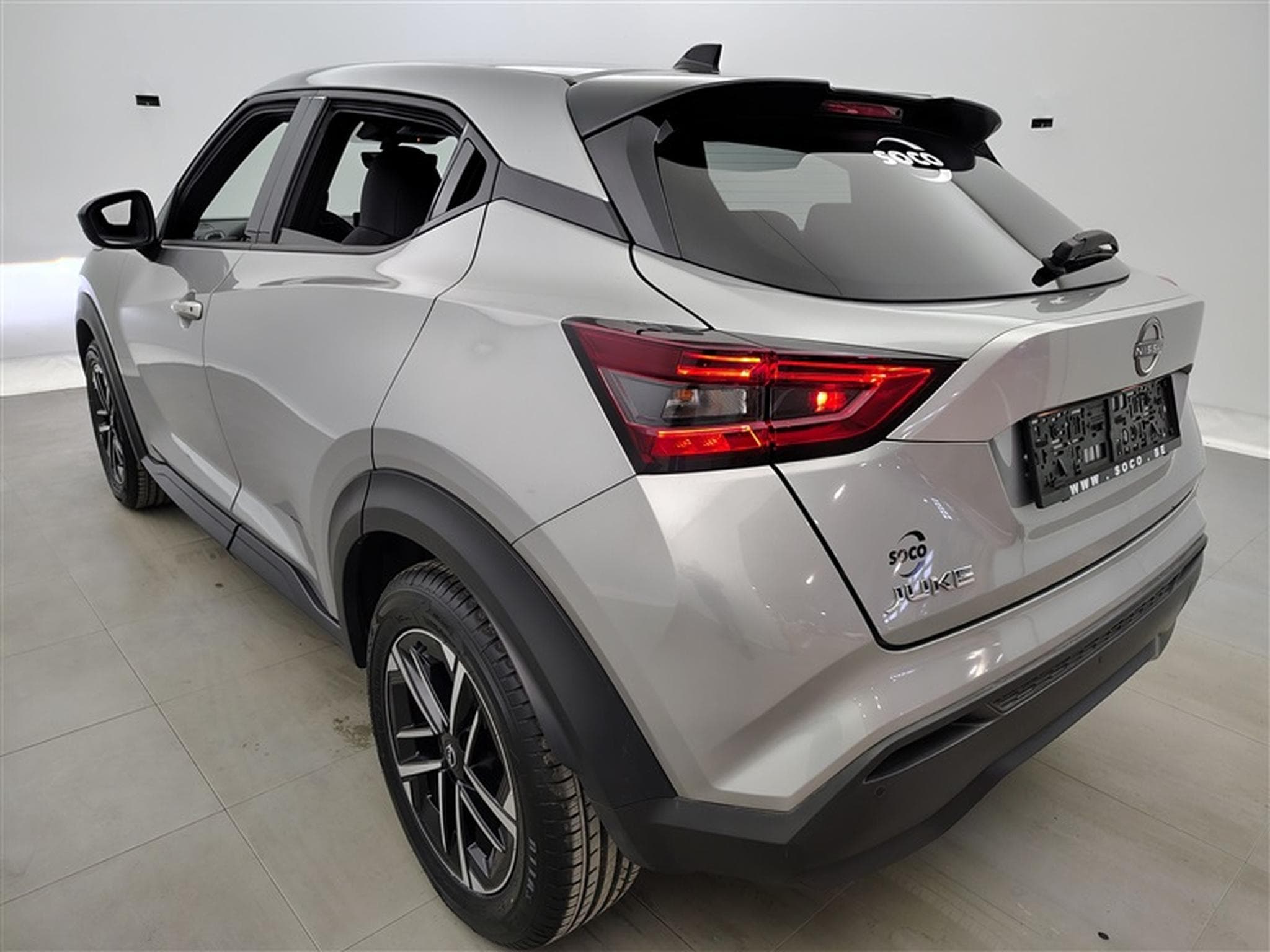 Nissan Juke 1.0 DIG-T 114cv N-Connecta NAVI / CARPLAY / PDC / ALU (2024) - Photo 16