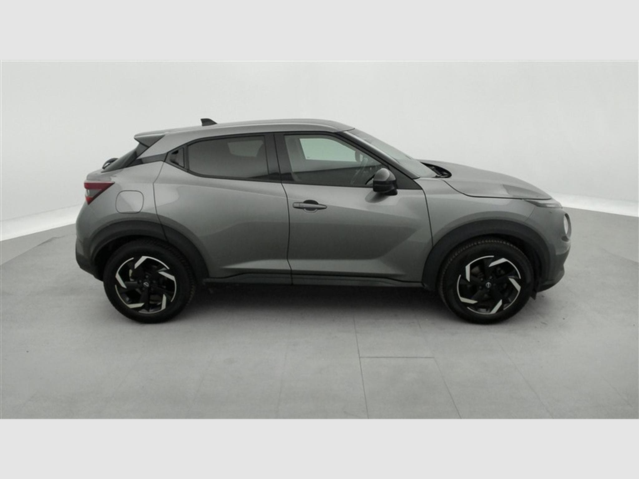 Nissan Juke 1.0 DIG-T 2WD Park & Ride DCT/S-CUIR/NAVI/FULL LED/JA17 (2023) - Photo 23