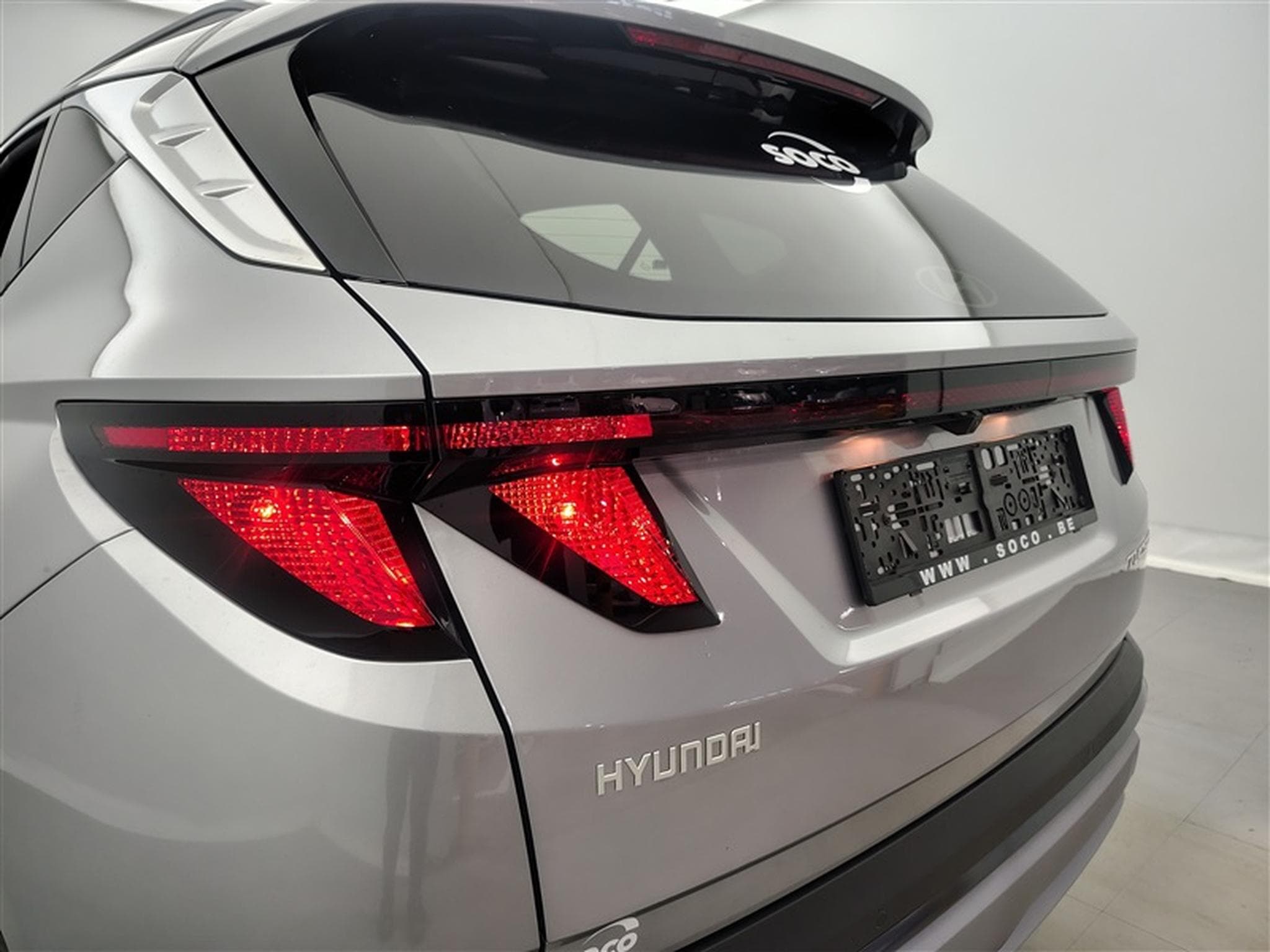Hyundai Tucson 1.6 T-GDi 150cv DCT Feel CARPLAY / FULL LED / CAMERA (2026) - Foto 16