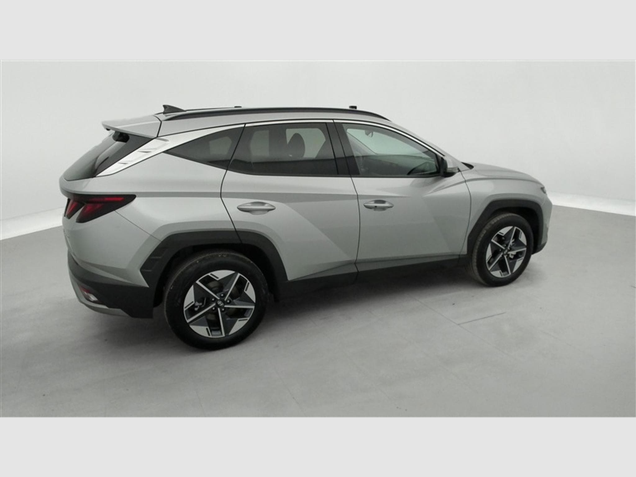 Hyundai Tucson 1.6 T-GDi 150cv DCT Feel CARPLAY / FULL LED / CAMERA (2026) - Foto 25