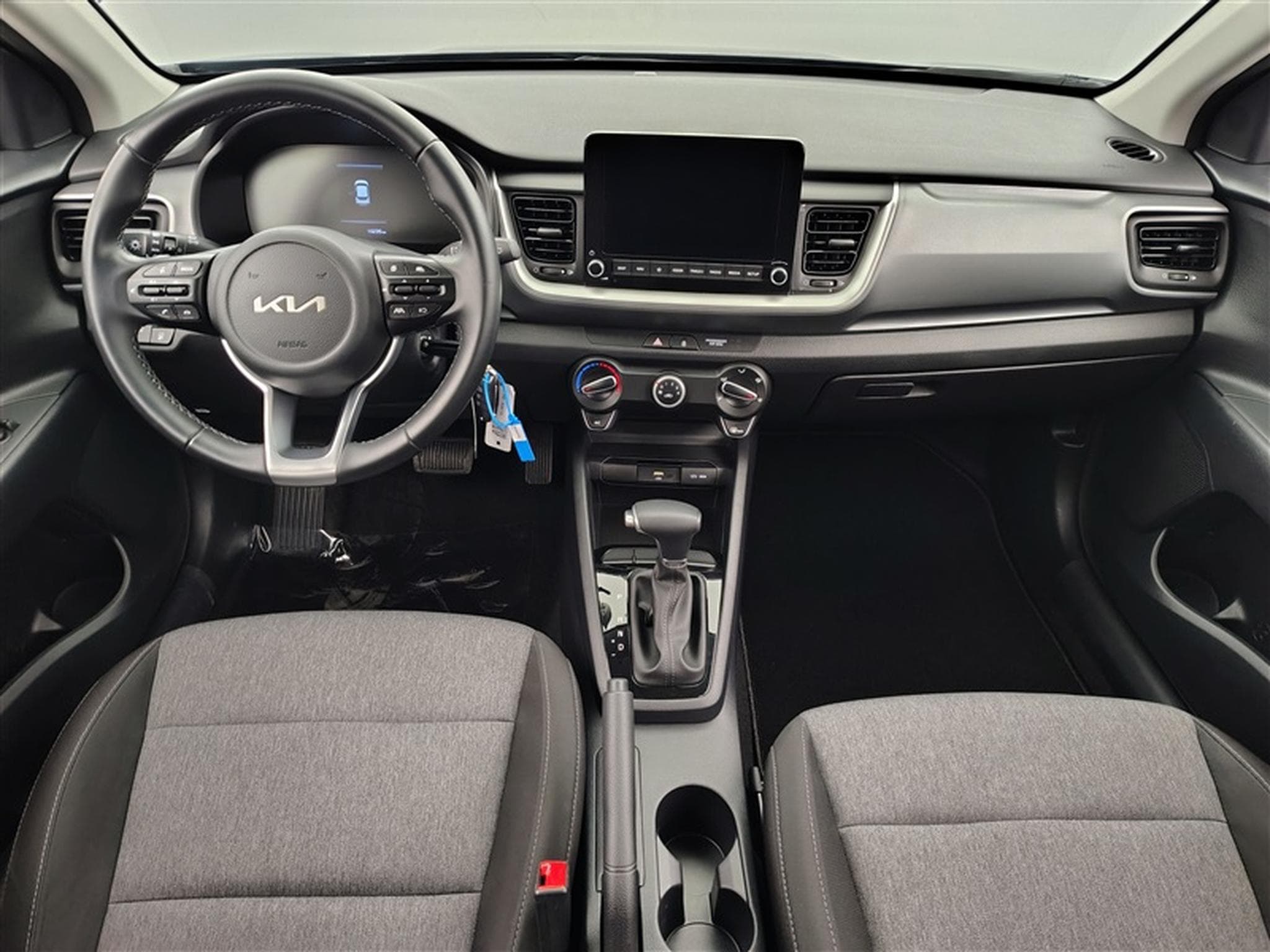 Kia Stonic Stonic 1.0 T Pulse ISG DCT (2024) - Foto 8
