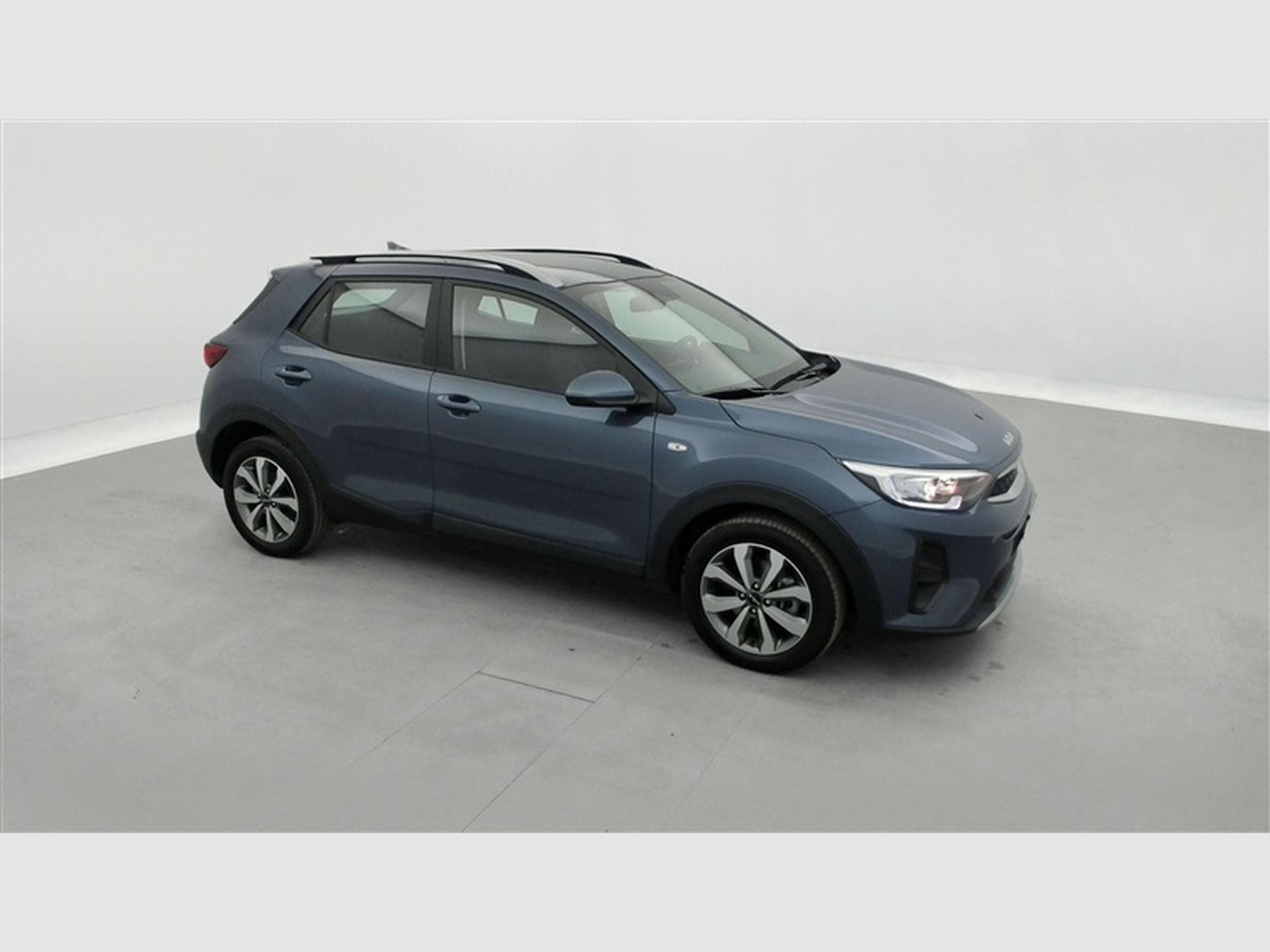 Kia Stonic Stonic 1.0 T Pulse ISG DCT (2024) - Foto 22