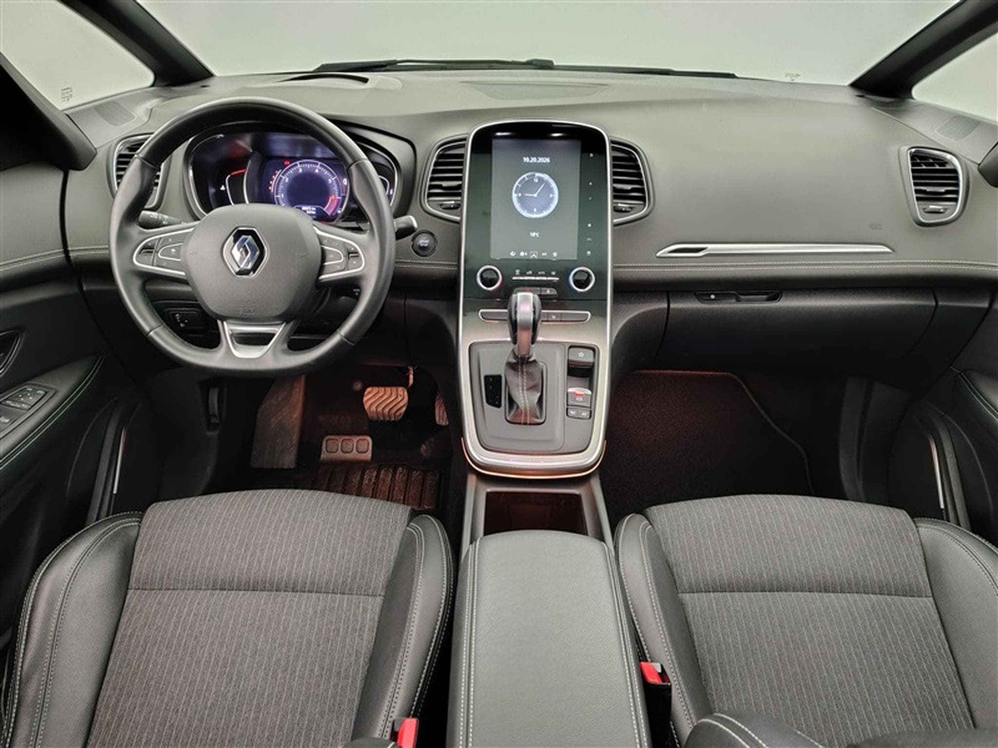 Renault Scenic Grand Scénic 1.33 TCe Techno EDC GPF 7pl (2023) - Foto 8