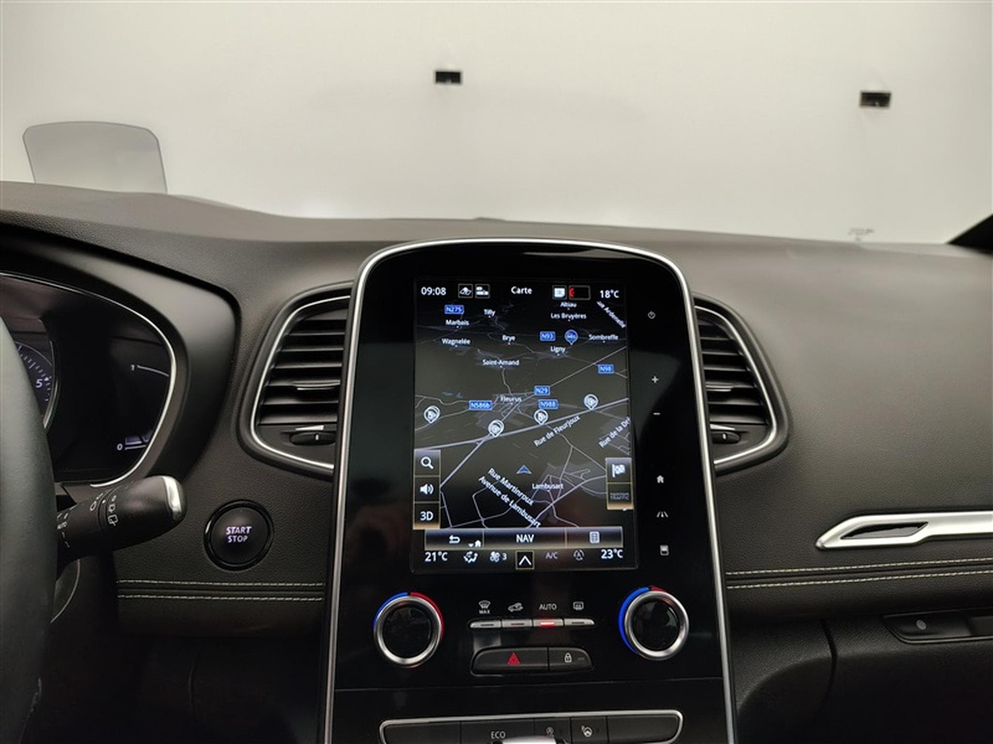 Renault Scenic Grand Scénic 1.33 TCe Techno EDC GPF 7pl (2023) - Foto 11