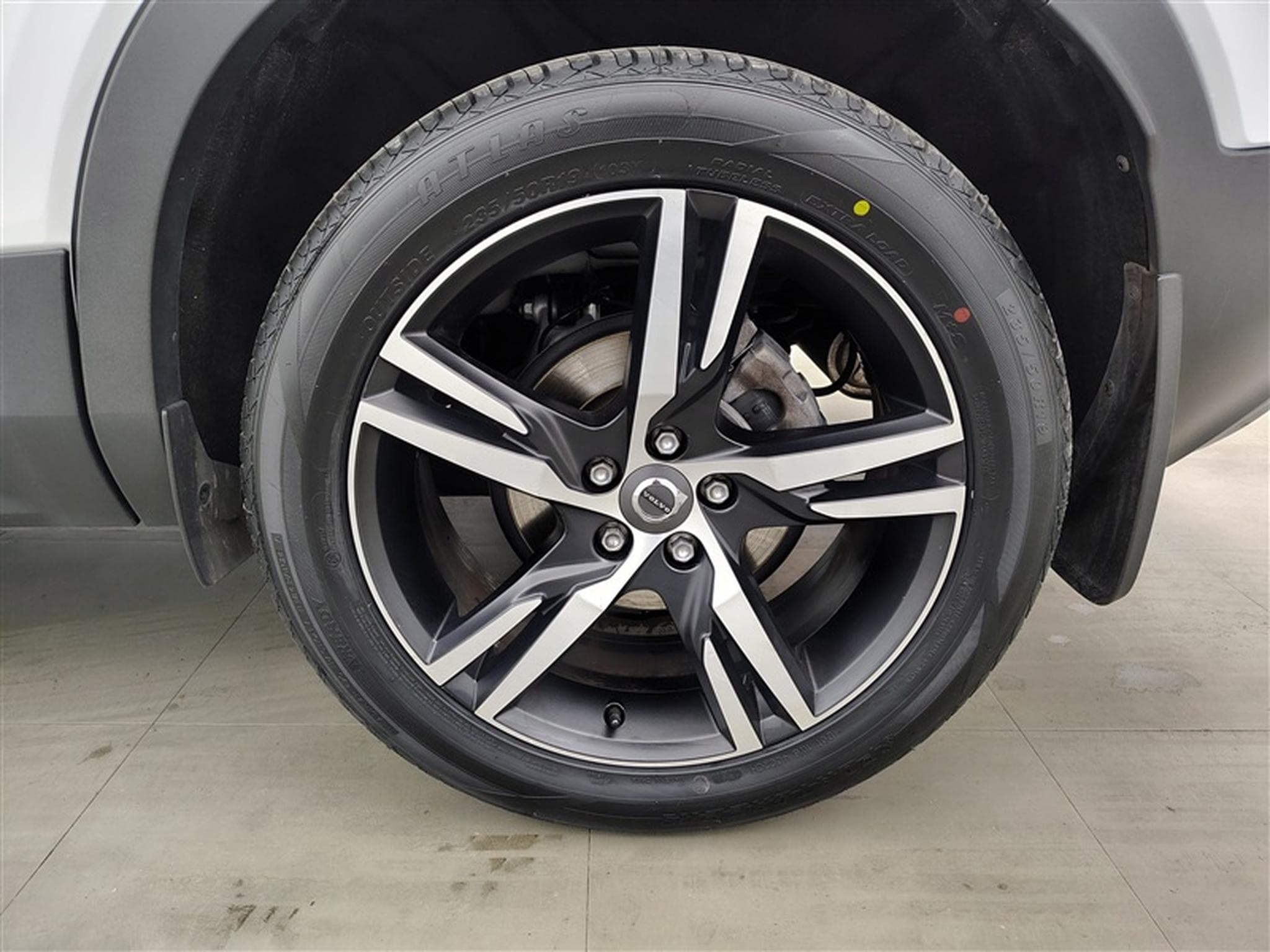Volvo XC40 1.5 T3 R-Design (2021) - Photo 6