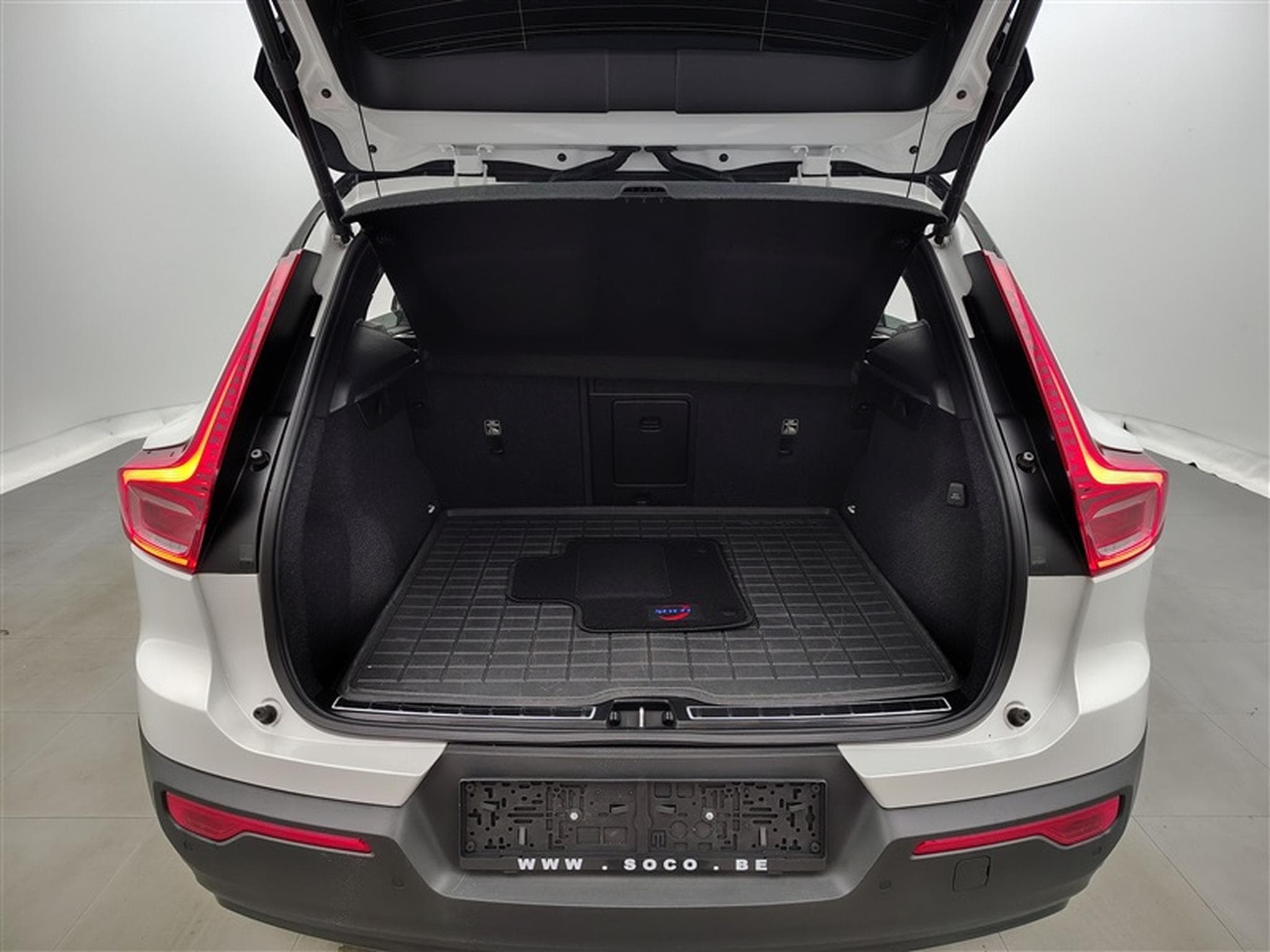 Volvo XC40 1.5 T3 R-Design (2021) - Photo 14