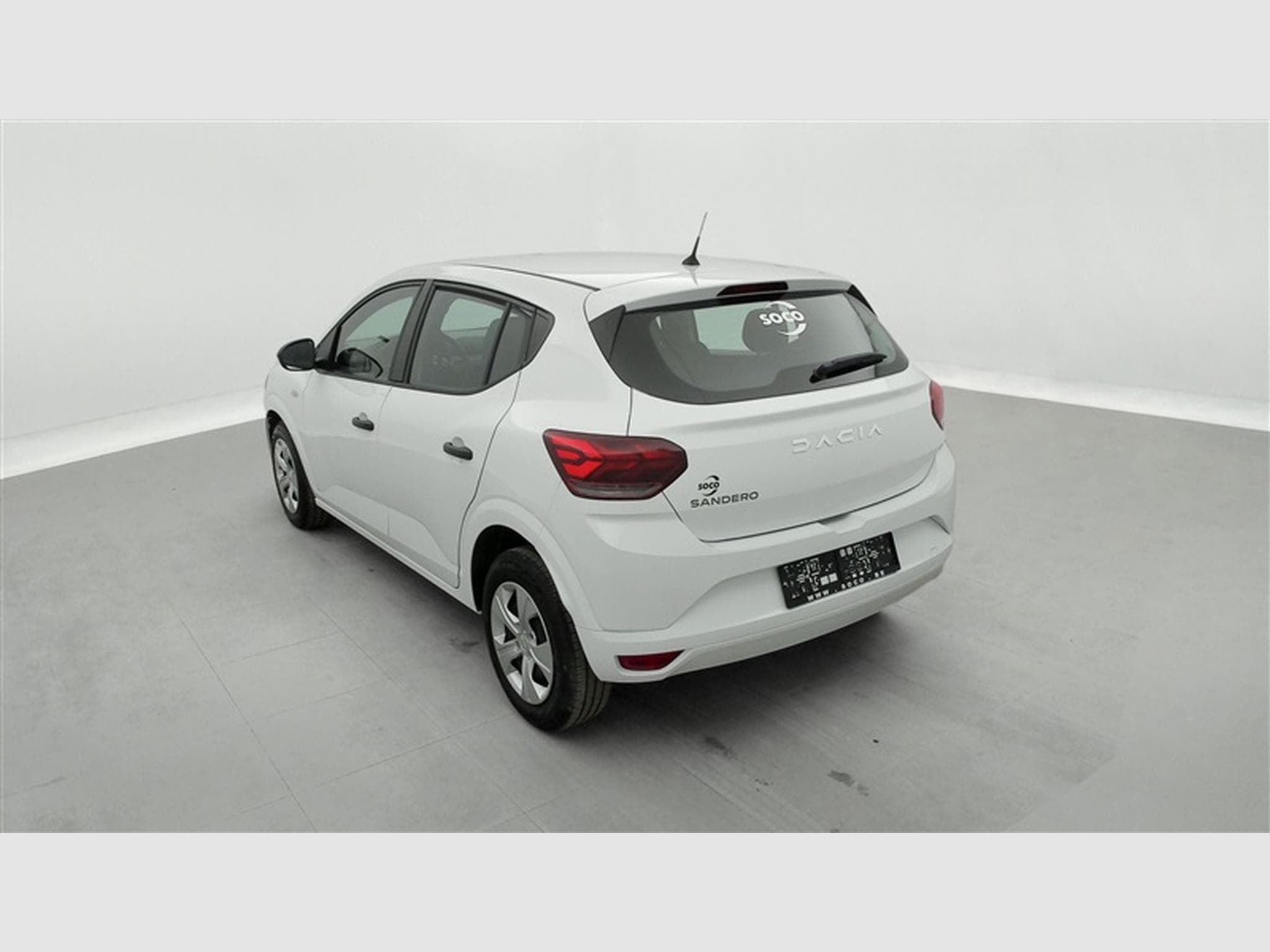 Dacia Sandero 1.0 TCe 90cv Essential (2023) - Photo 2