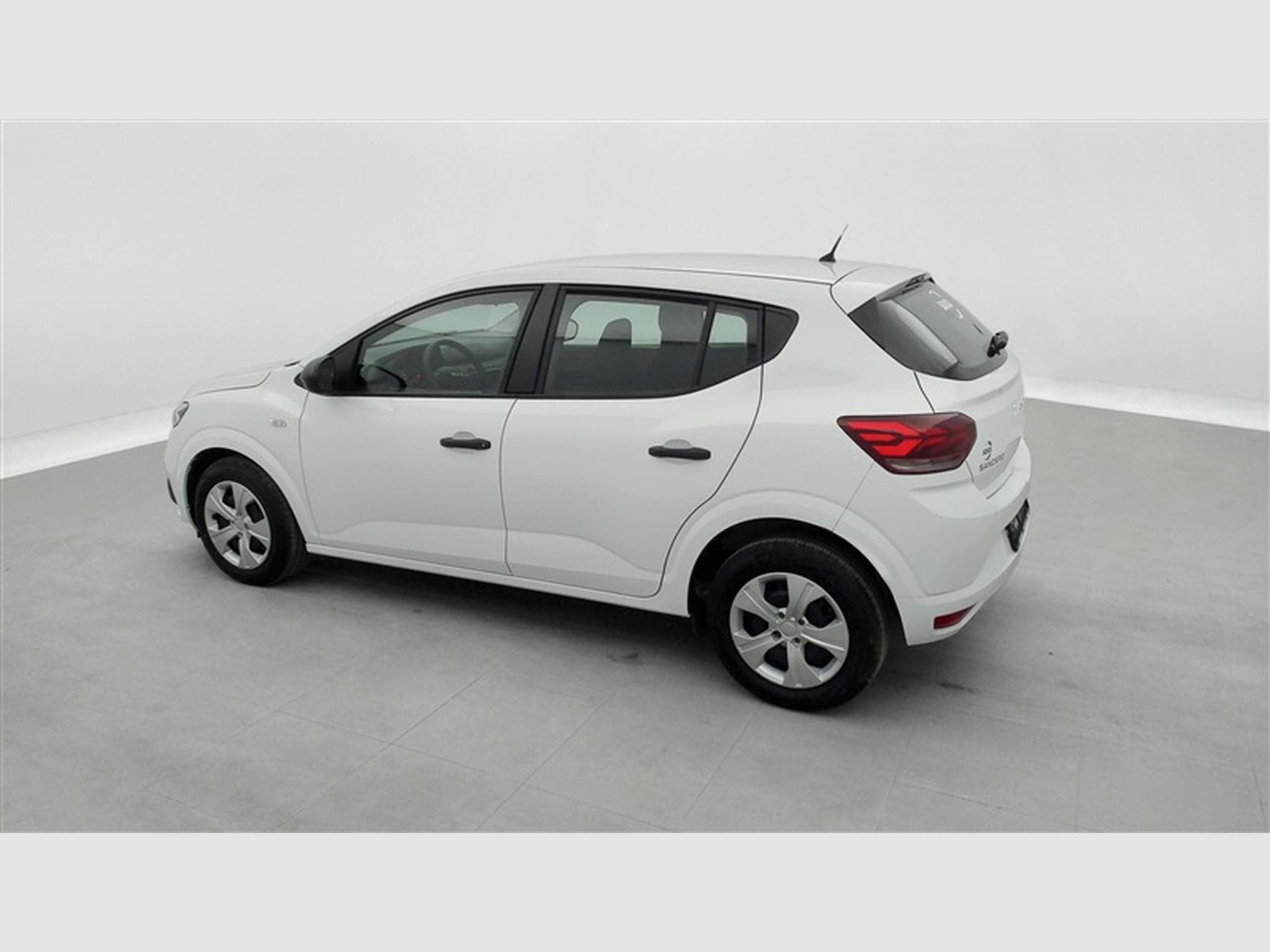 Dacia Sandero 1.0 TCe 90cv Essential (2023) - Photo 23