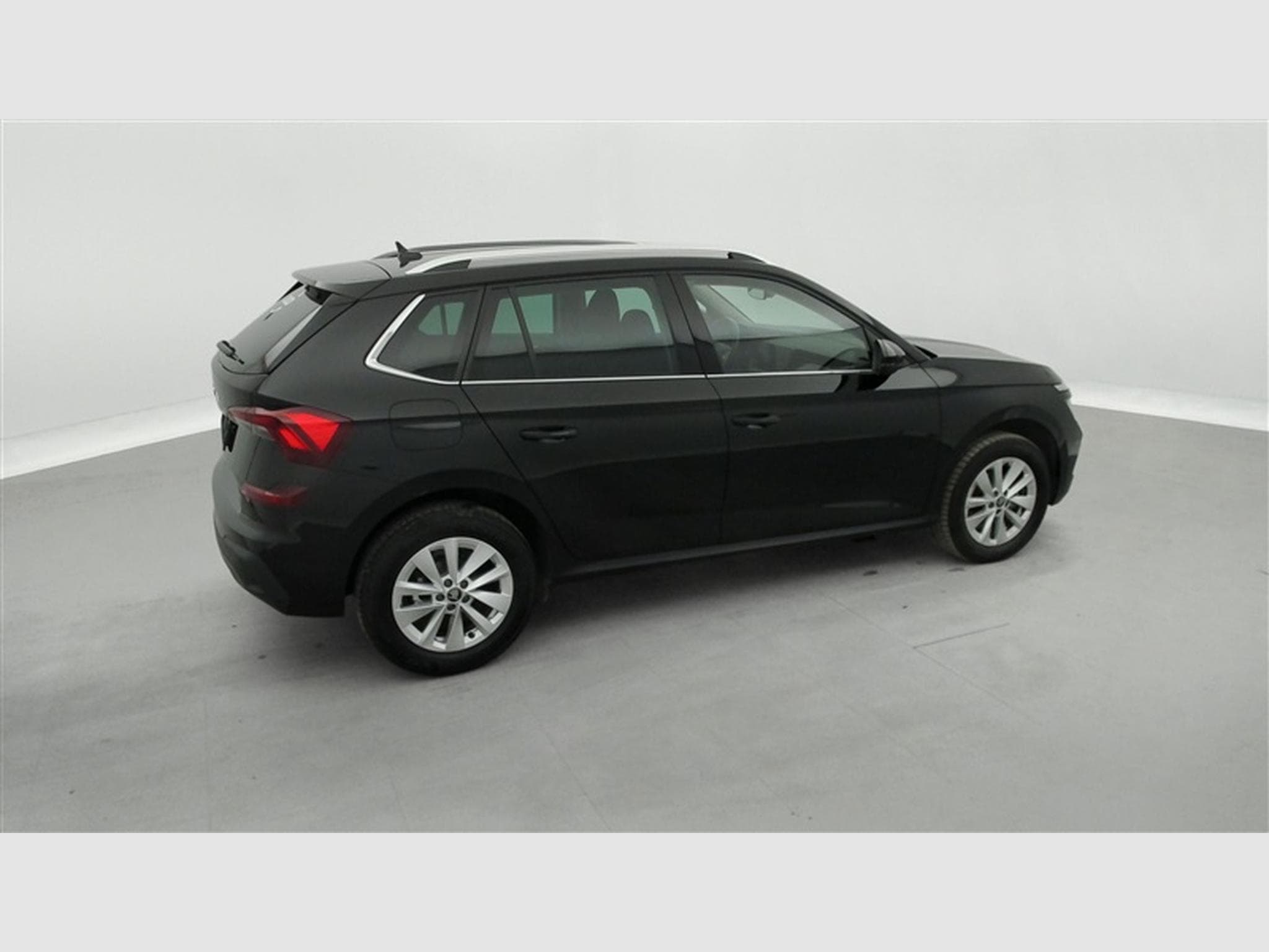 Skoda Kamiq 1.0 TSI 115Cv Selection CARPLAY / CAMERA / ALU / PDC (2025) - Photo 25