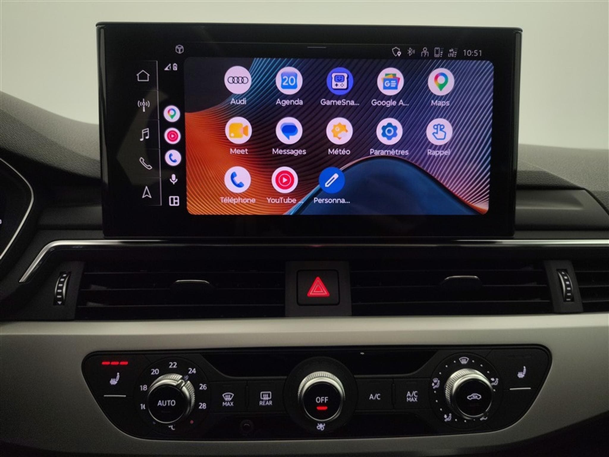 Audi A4 35 TFSi S-Line S tronic PANO/CARPLAY/CAM/Sieges Ch (2023) - Photo 22