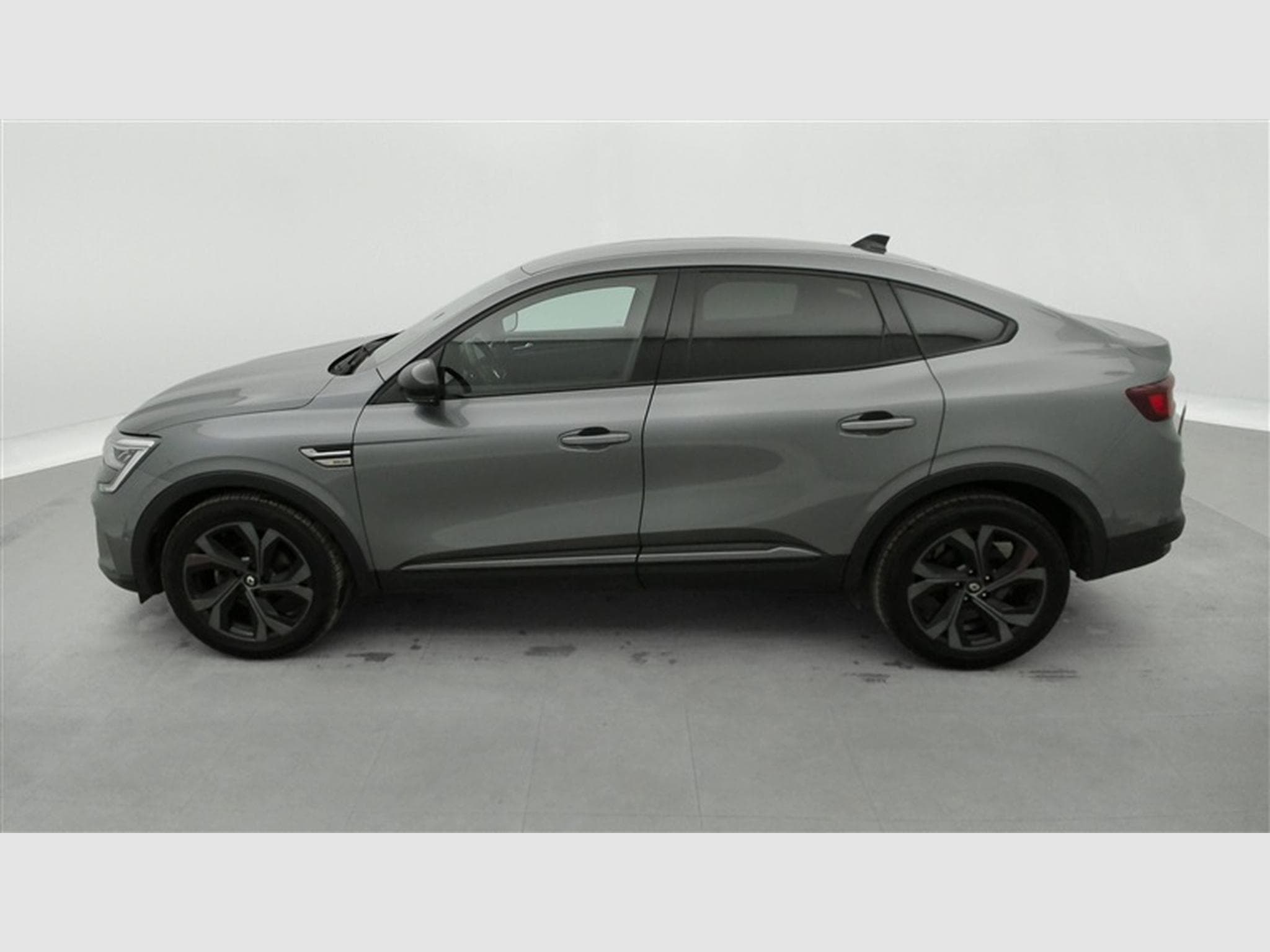 Renault Arkana 1.3 TCe R.S.Line GPF EDC (2023) - Photo 3