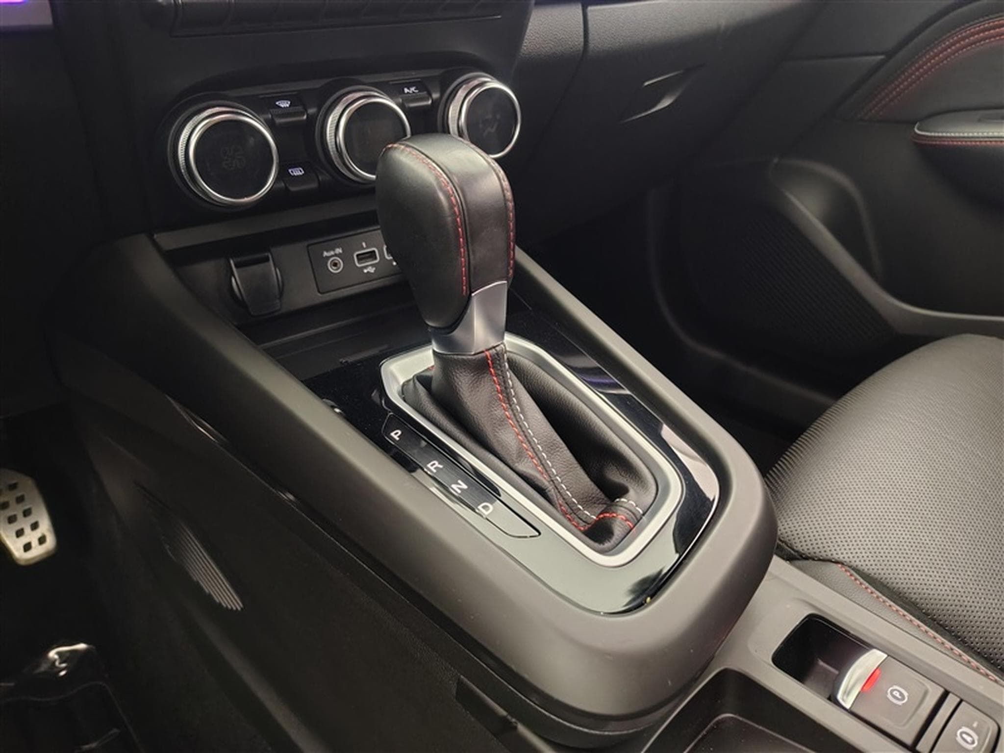 Renault Arkana 1.3 TCe R.S.Line GPF EDC (2023) - Photo 12