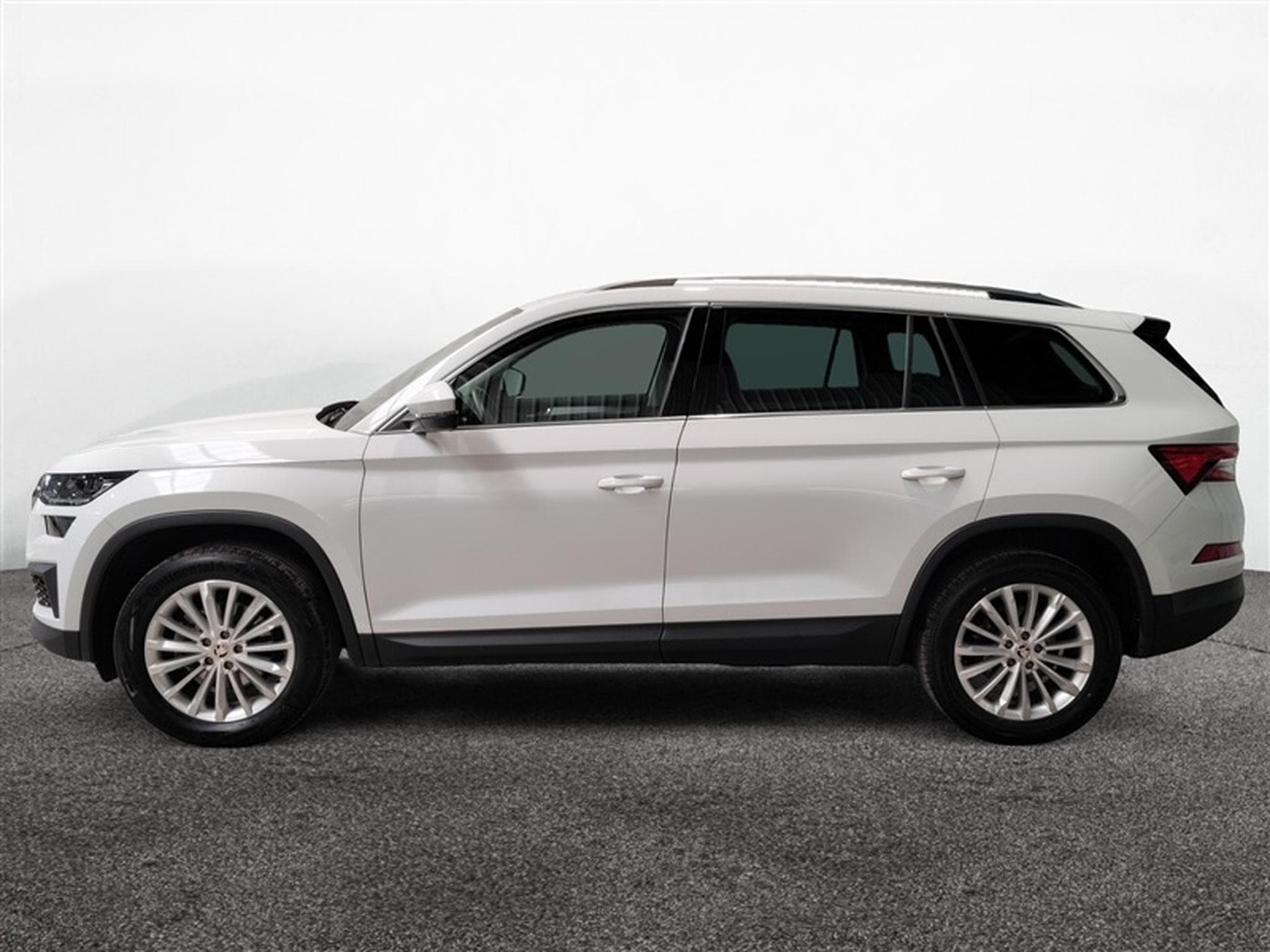 Skoda Kodiaq 1.5 TSI Style 7pl. DSG/NAVI/FULL LED/JA18/PDC (2024) - Foto 3