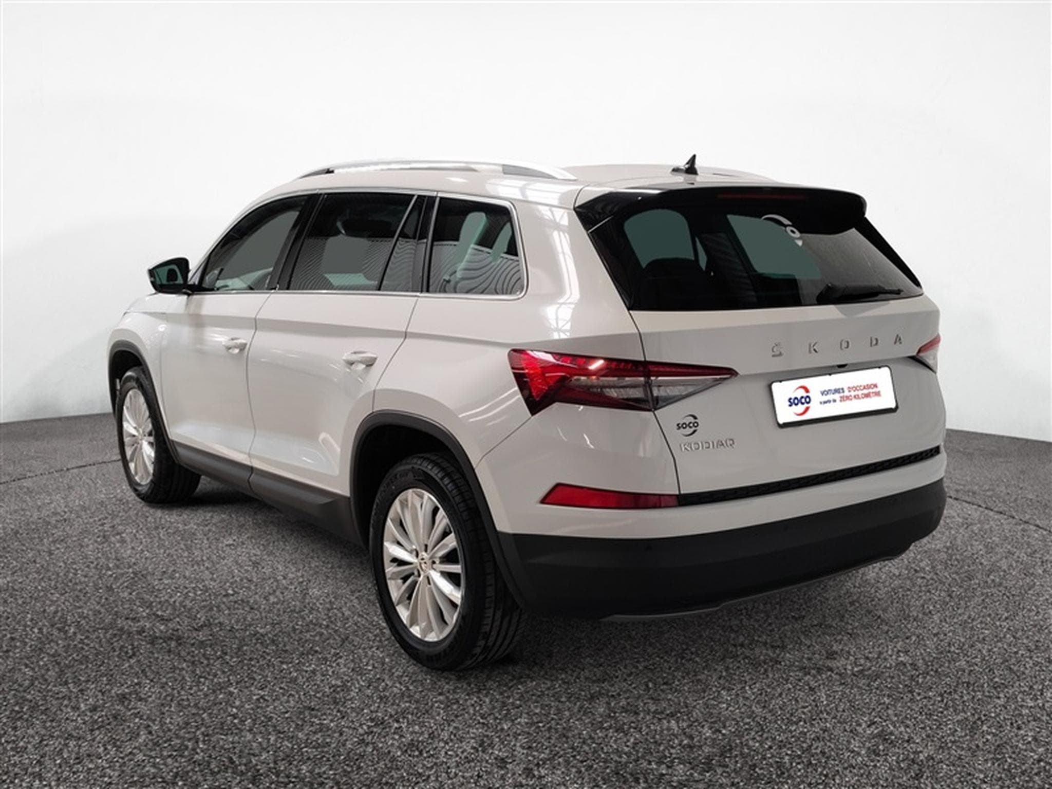Skoda Kodiaq 1.5 TSI Style 7pl. DSG/NAVI/FULL LED/JA18/PDC (2024) - Foto 2