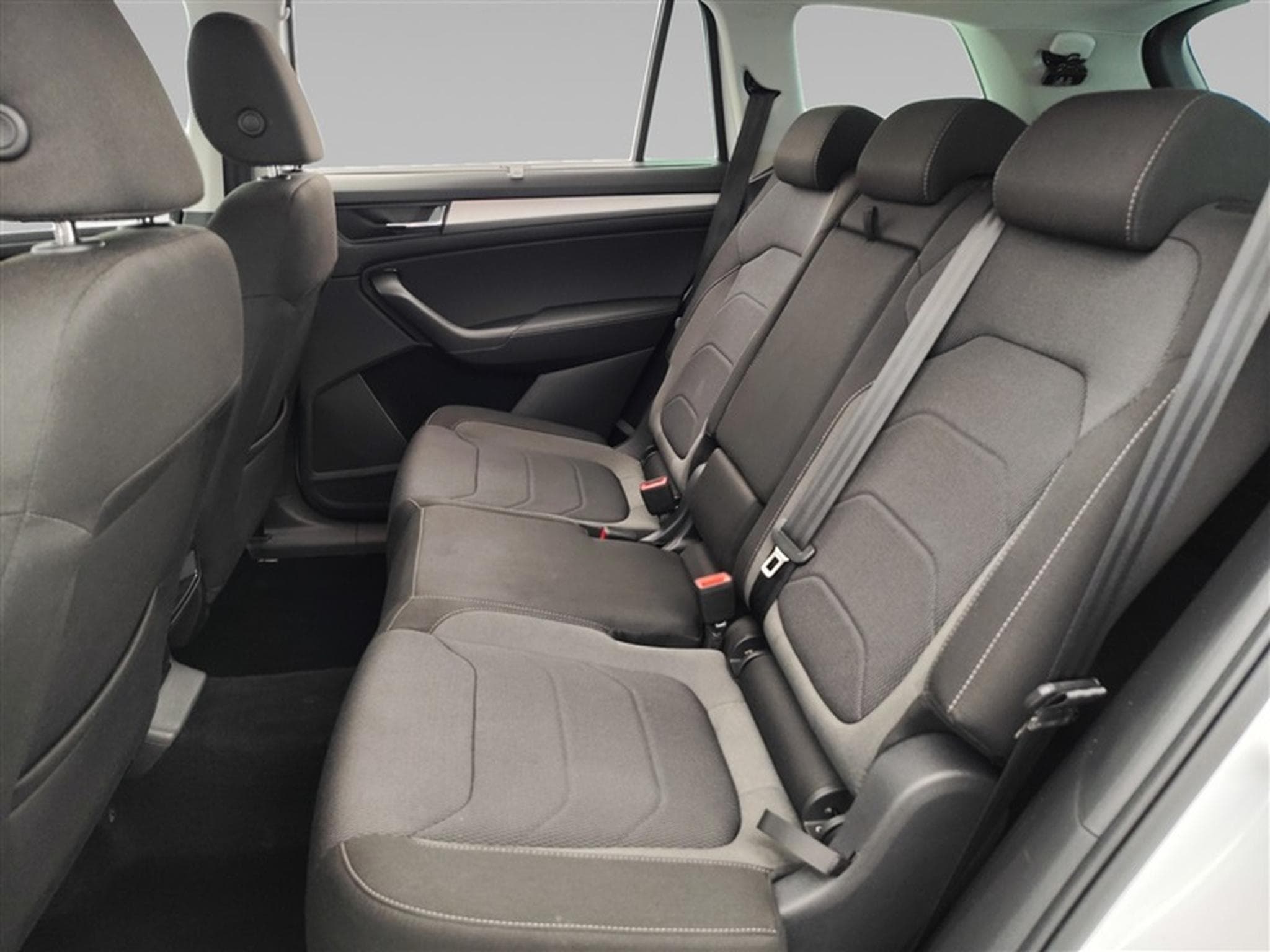 Skoda Kodiaq 1.5 TSI Style 7pl. DSG/NAVI/FULL LED/JA18/PDC (2024) - Foto 14